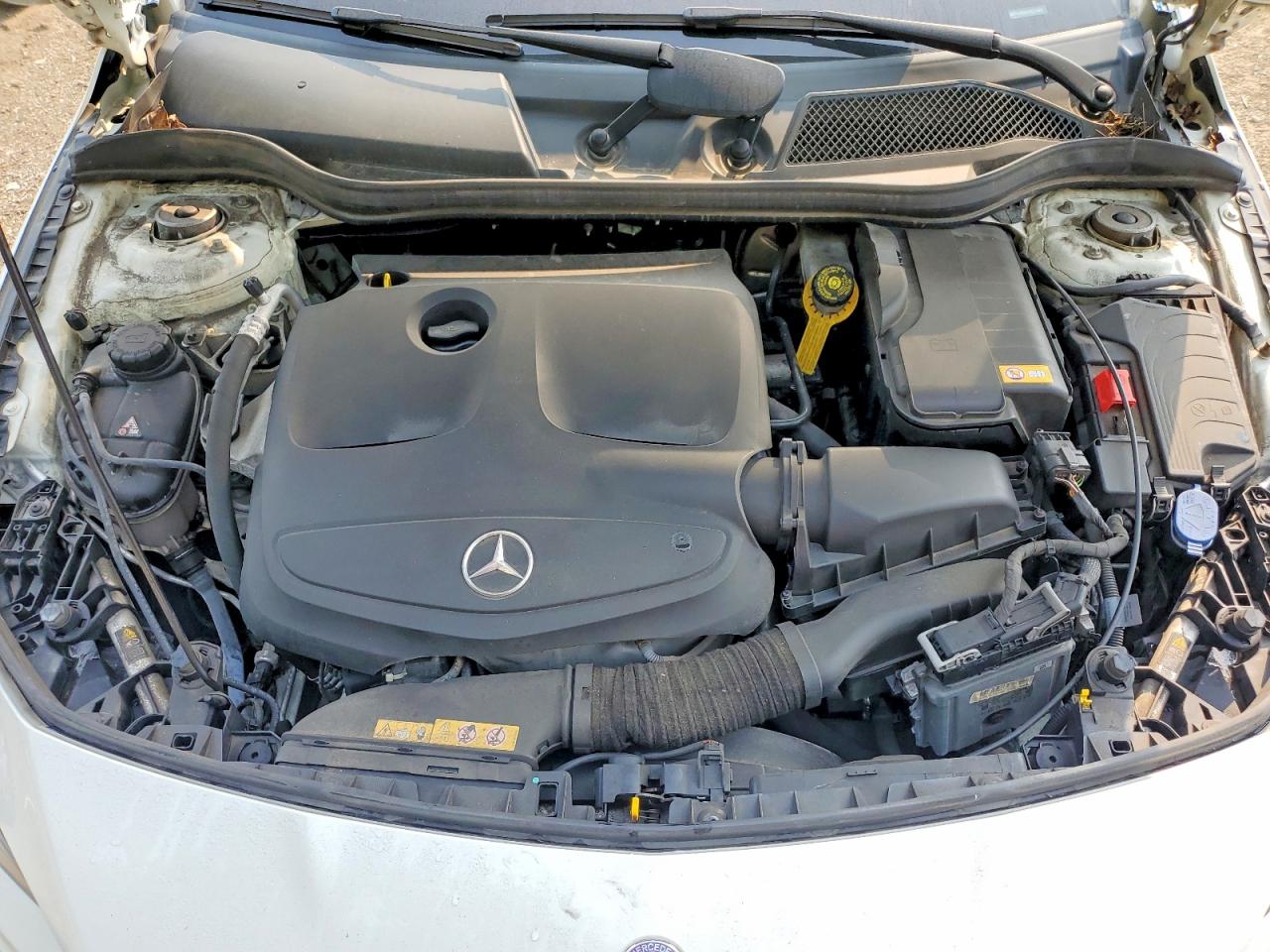 2015 Mercedes-benz Cla 250 4matic White vin: WDDSJ4GB4FN217492