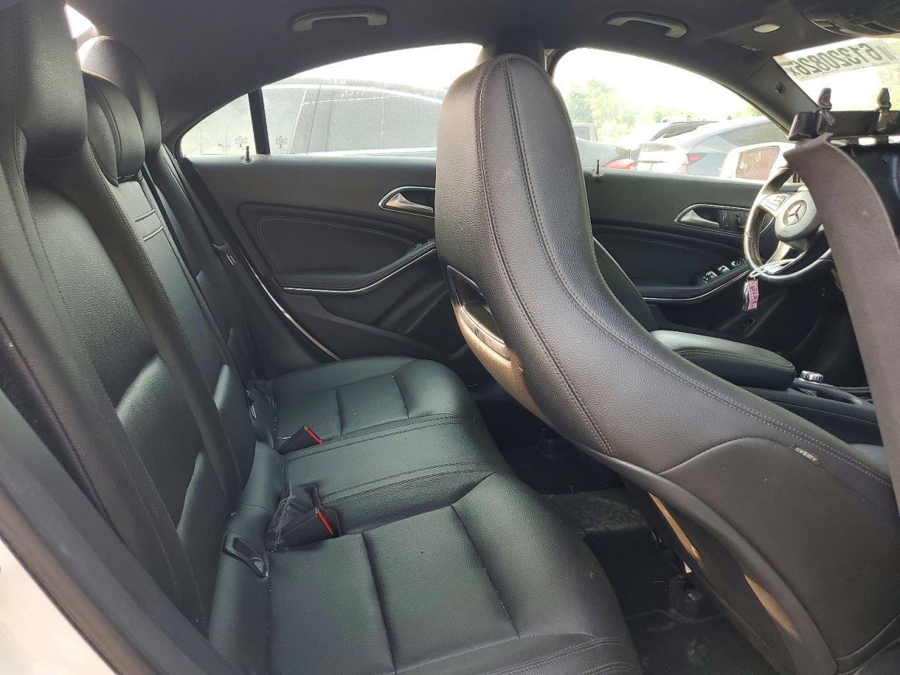 2015 Mercedes-benz Cla 250 4matic White vin: WDDSJ4GB4FN217492