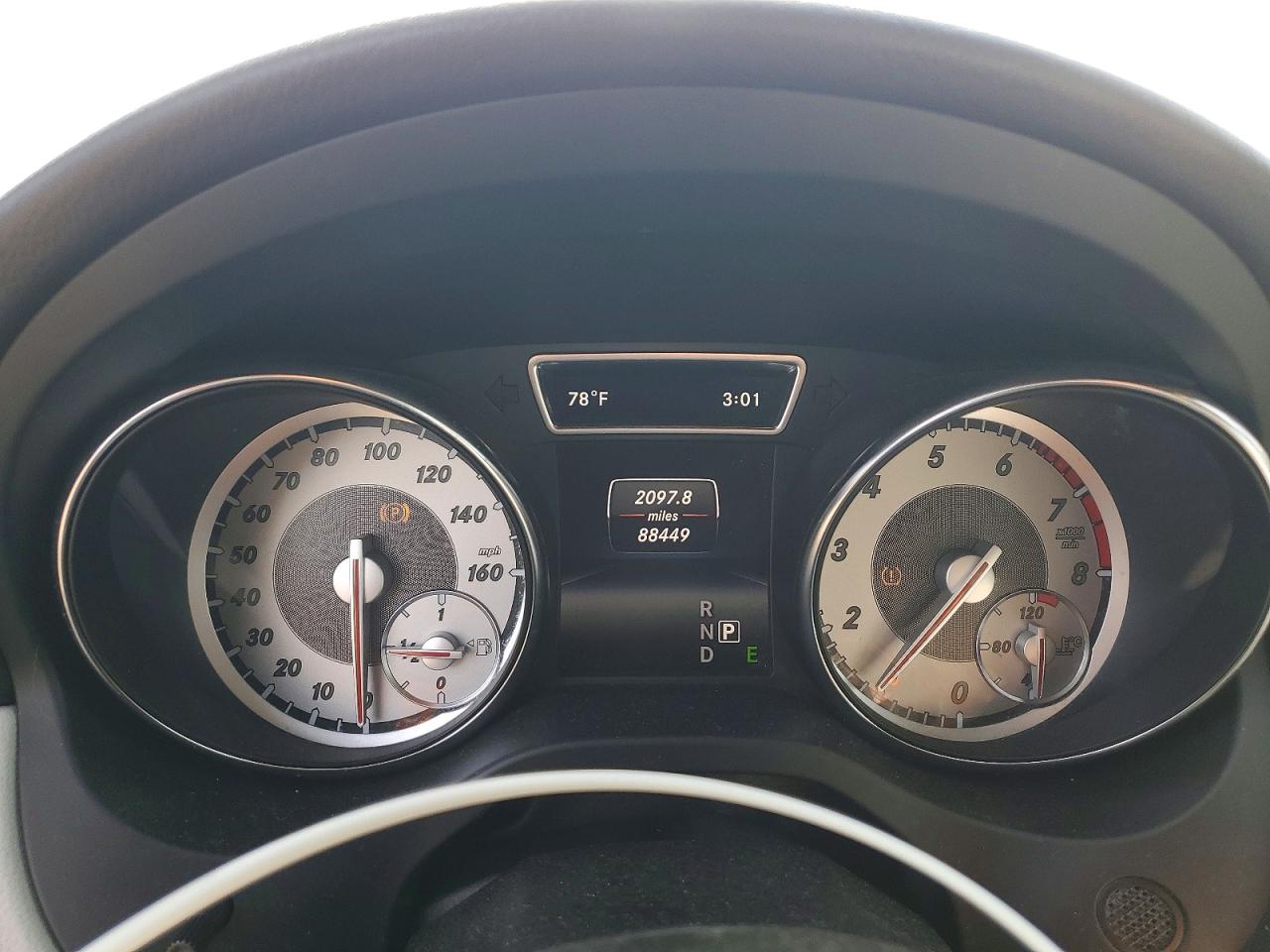 2015 Mercedes-benz Cla 250 4matic Серебряный vin: WDDSJ4GB4FN219470