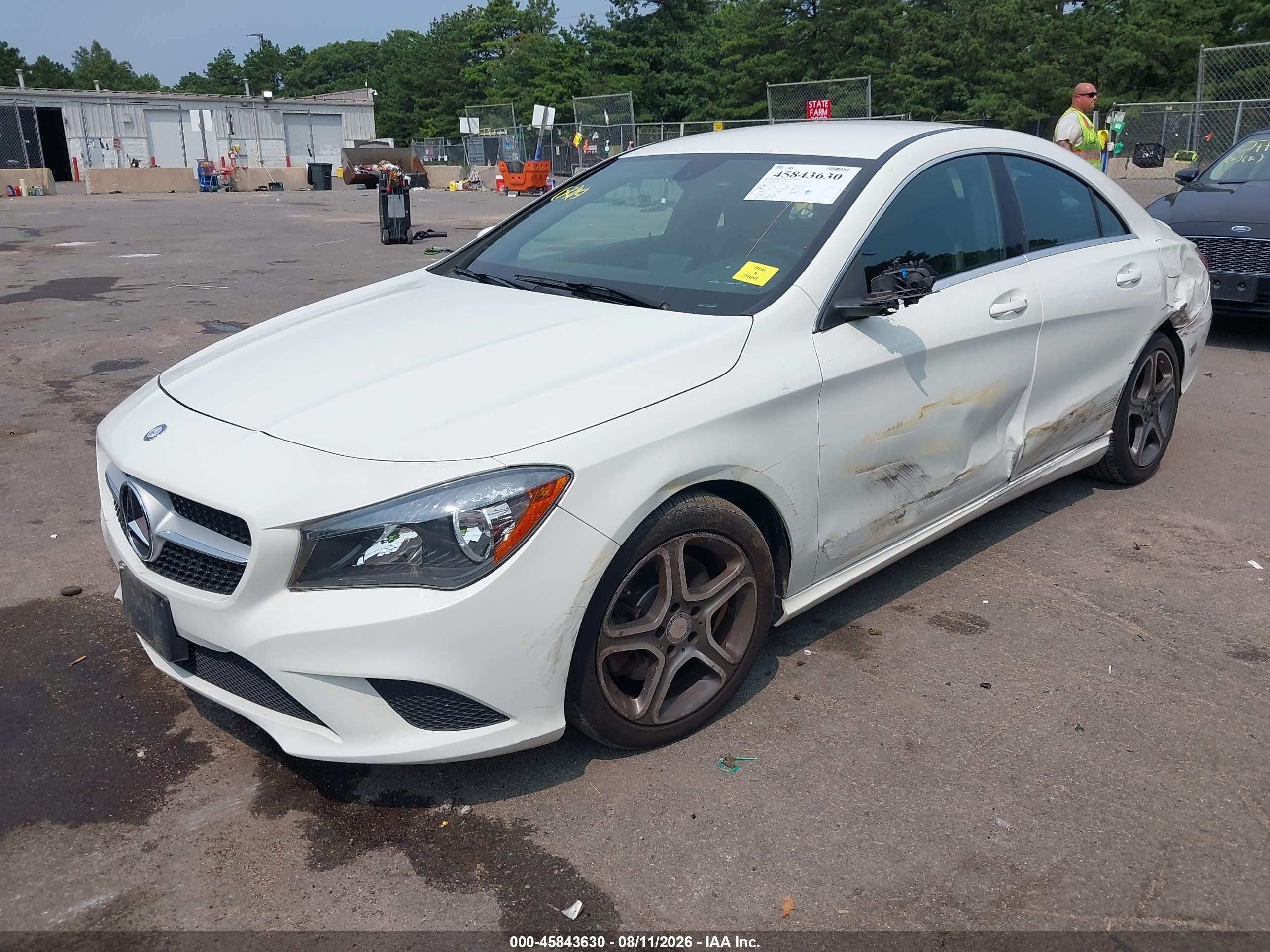 2014 Mercedes-benz Cla 250 4matic White vin: WDDSJ4GB5EN114788