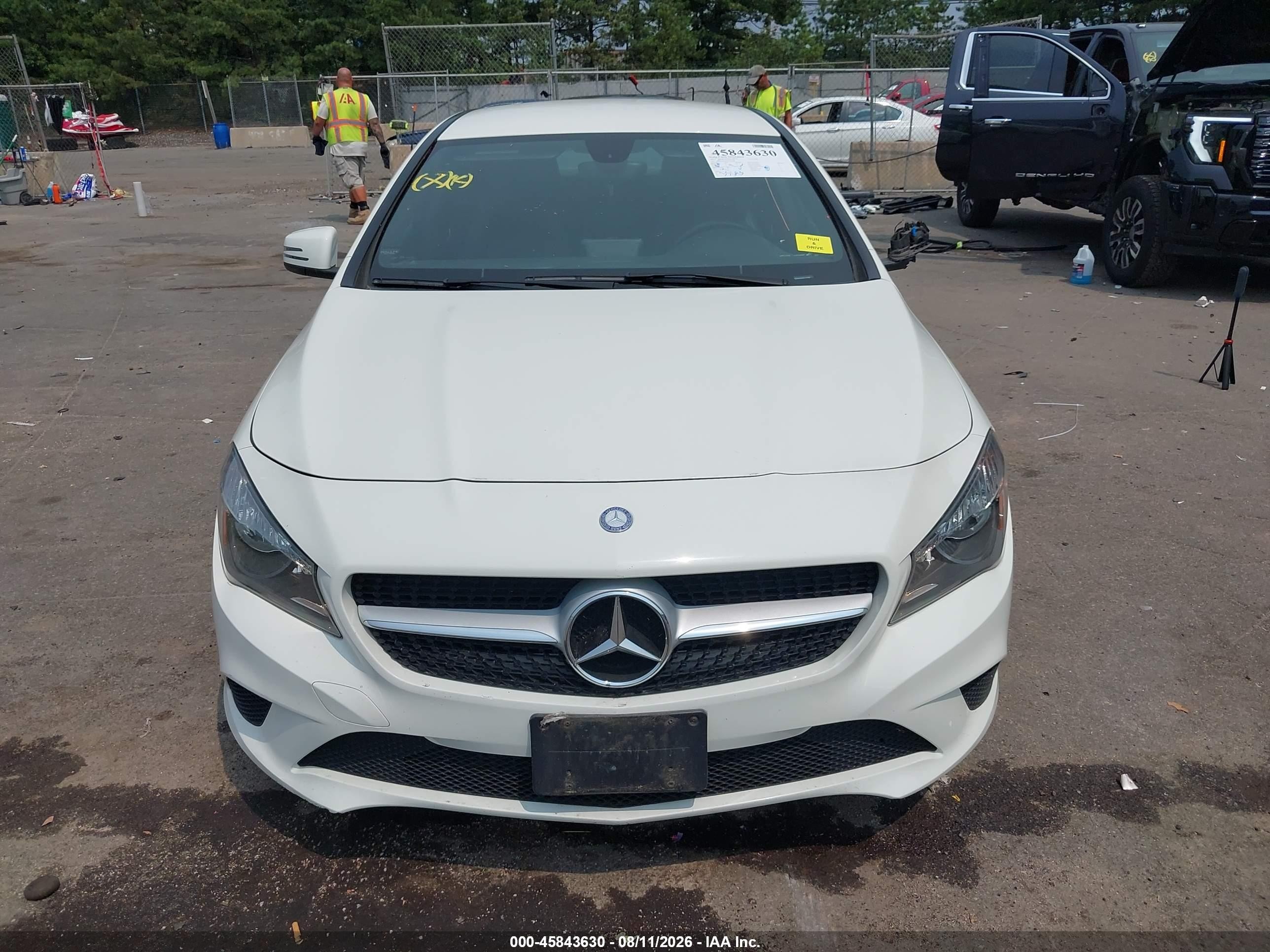 2014 Mercedes-benz Cla 250 4matic White vin: WDDSJ4GB5EN114788