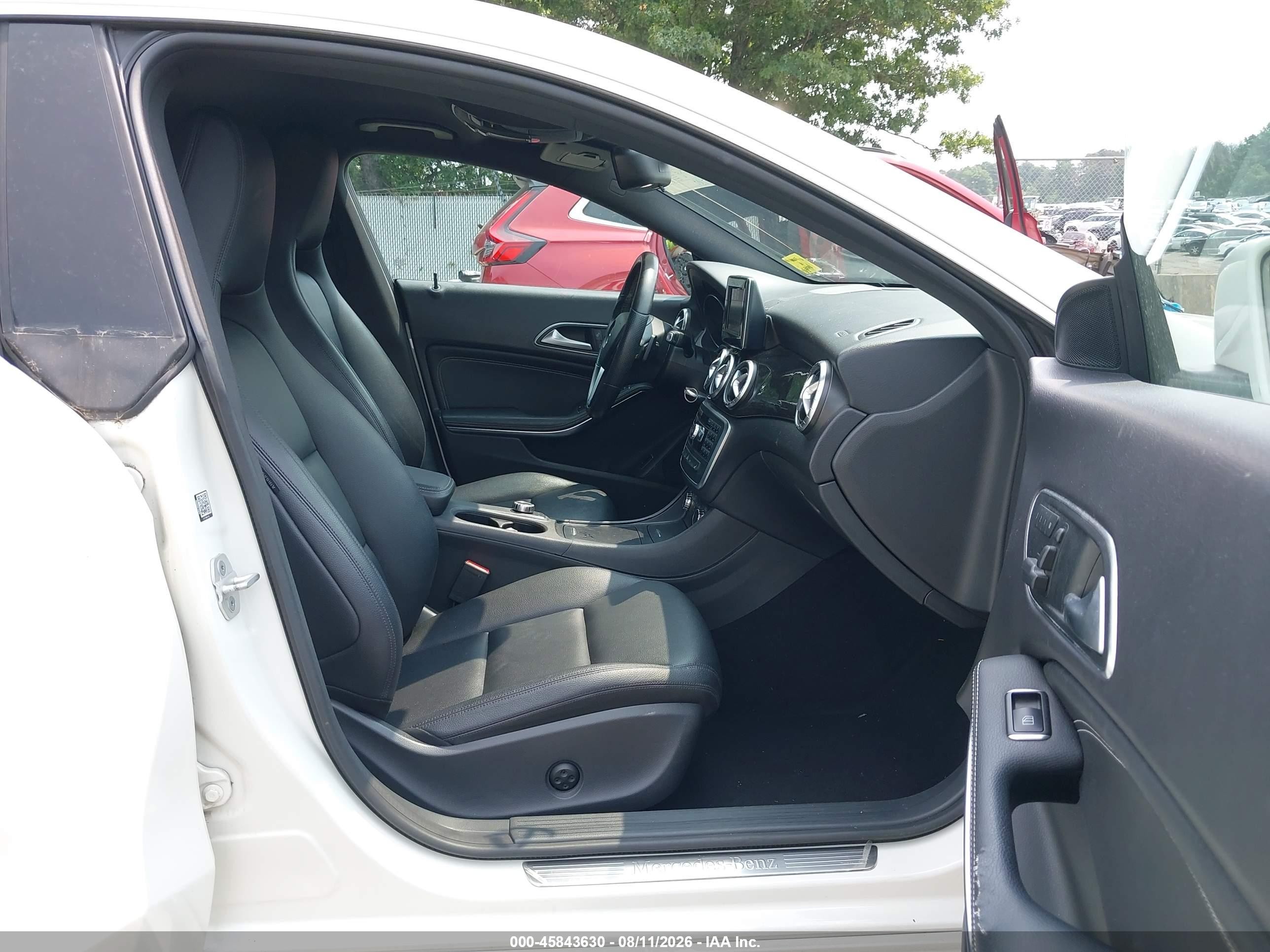 2014 Mercedes-benz Cla 250 4matic White vin: WDDSJ4GB5EN114788
