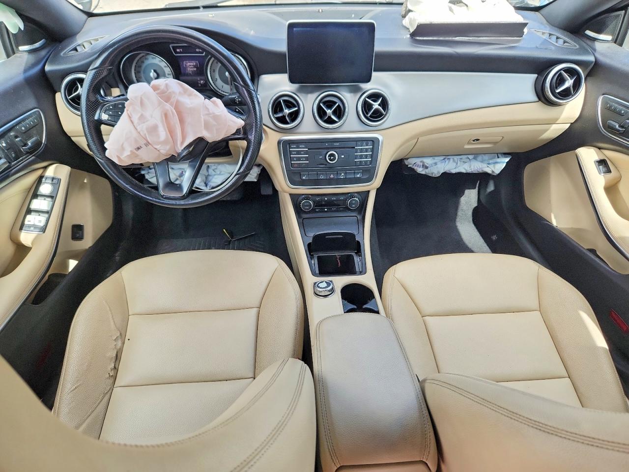 2015 Mercedes-benz Cla 250 4matic Черный vin: WDDSJ4GB5FN190478