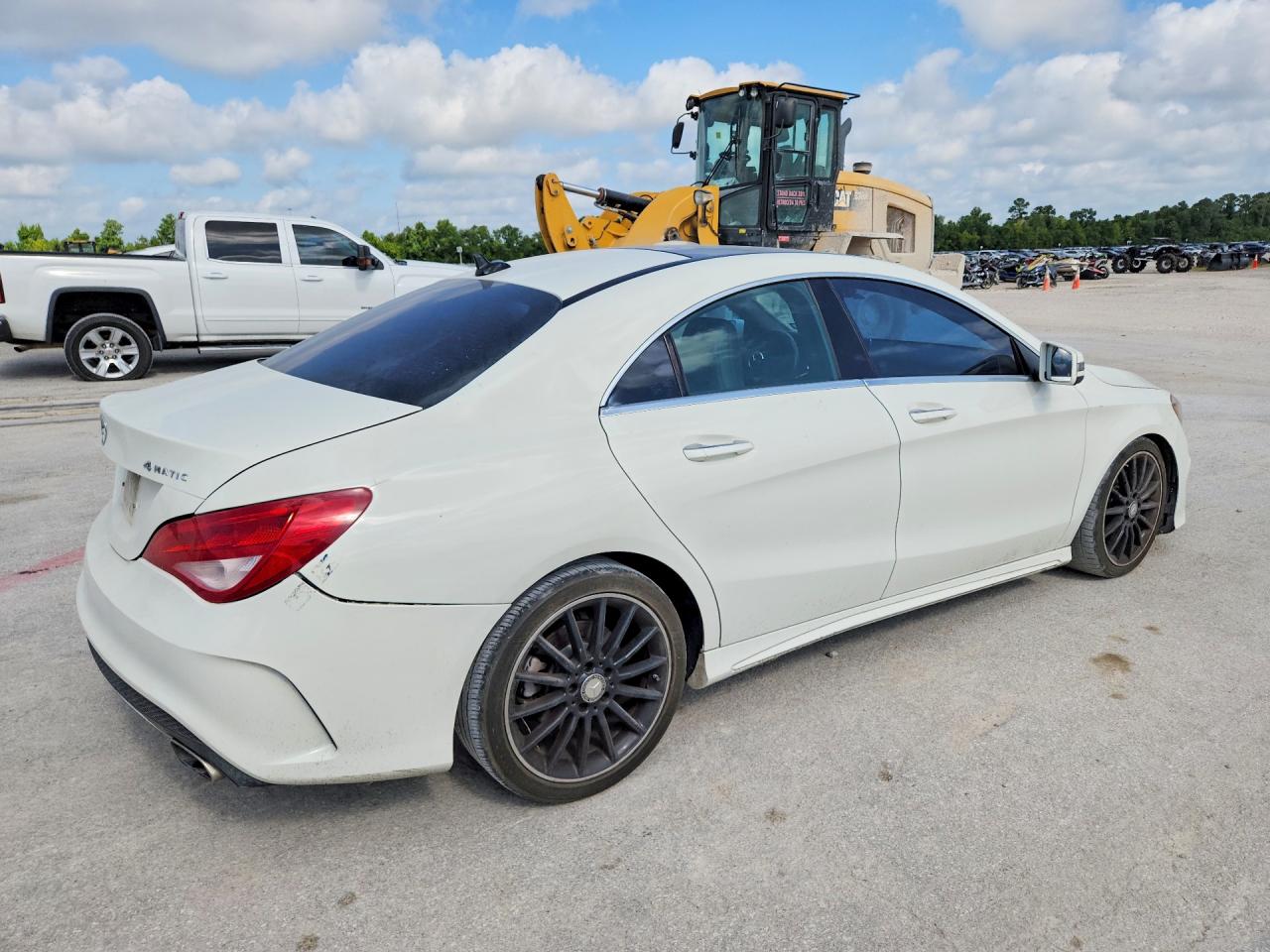 2015 Mercedes-benz Cla 250 4matic White vin: WDDSJ4GB5FN274171