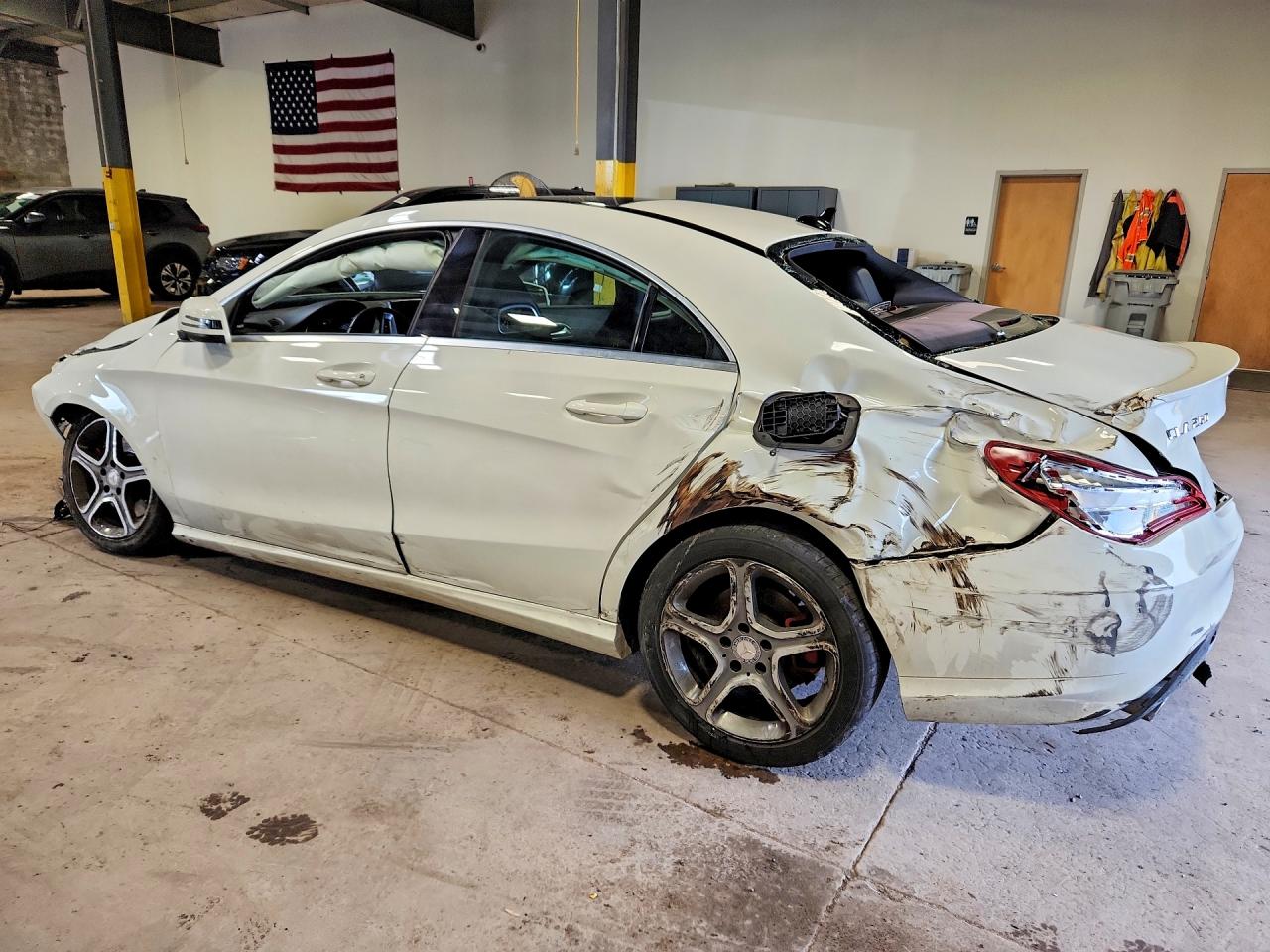 2014 Mercedes-benz Cla 250 4matic White vin: WDDSJ4GB6EN087519