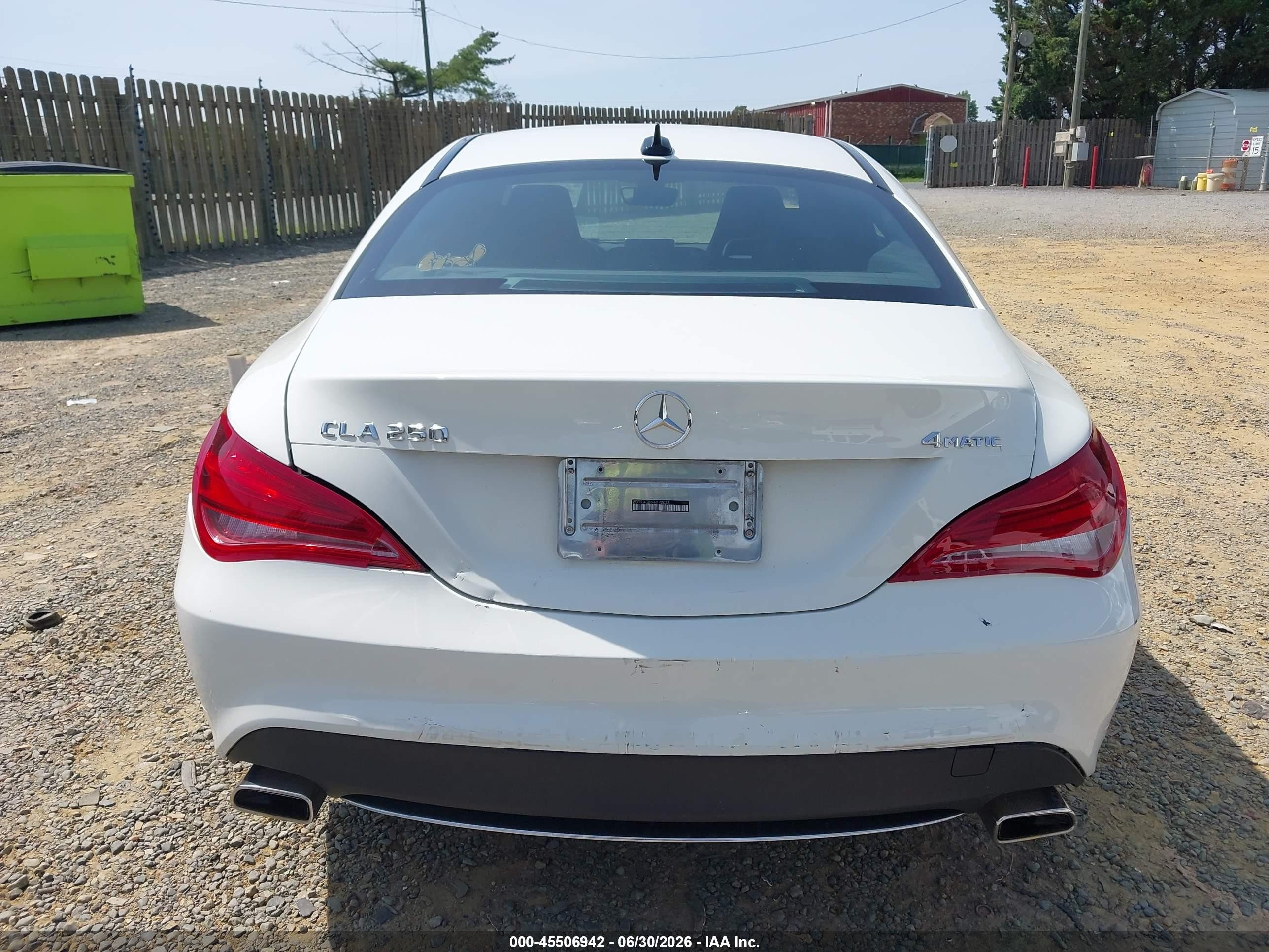 2015 Mercedes-benz Cla 250 4matic Белый vin: WDDSJ4GB6FN172023