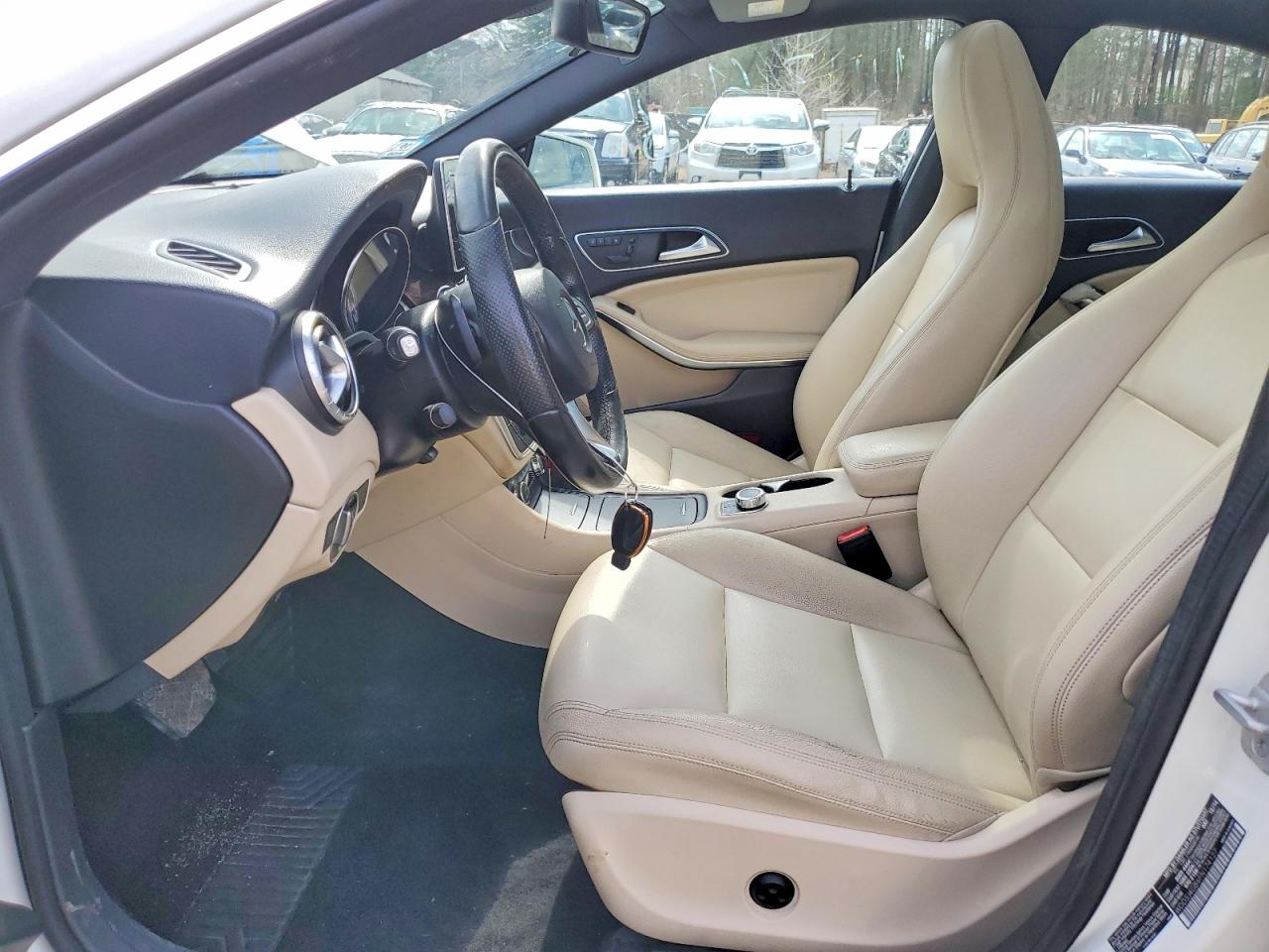 2015 Mercedes-benz Cla 250 4matic White vin: WDDSJ4GB6FN174127
