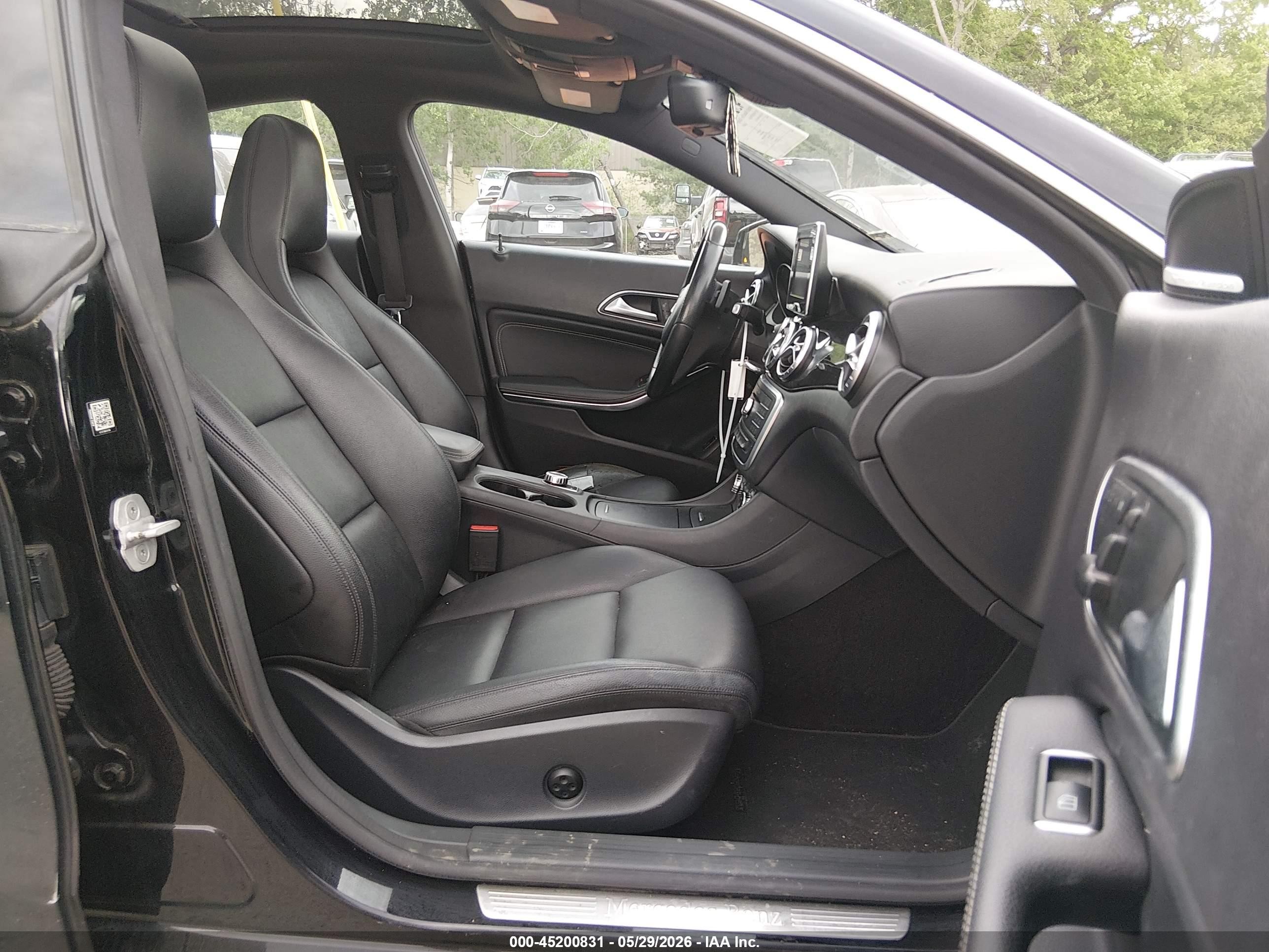 2015 Mercedes-benz Cla 250 4matic Black vin: WDDSJ4GB6FN222032