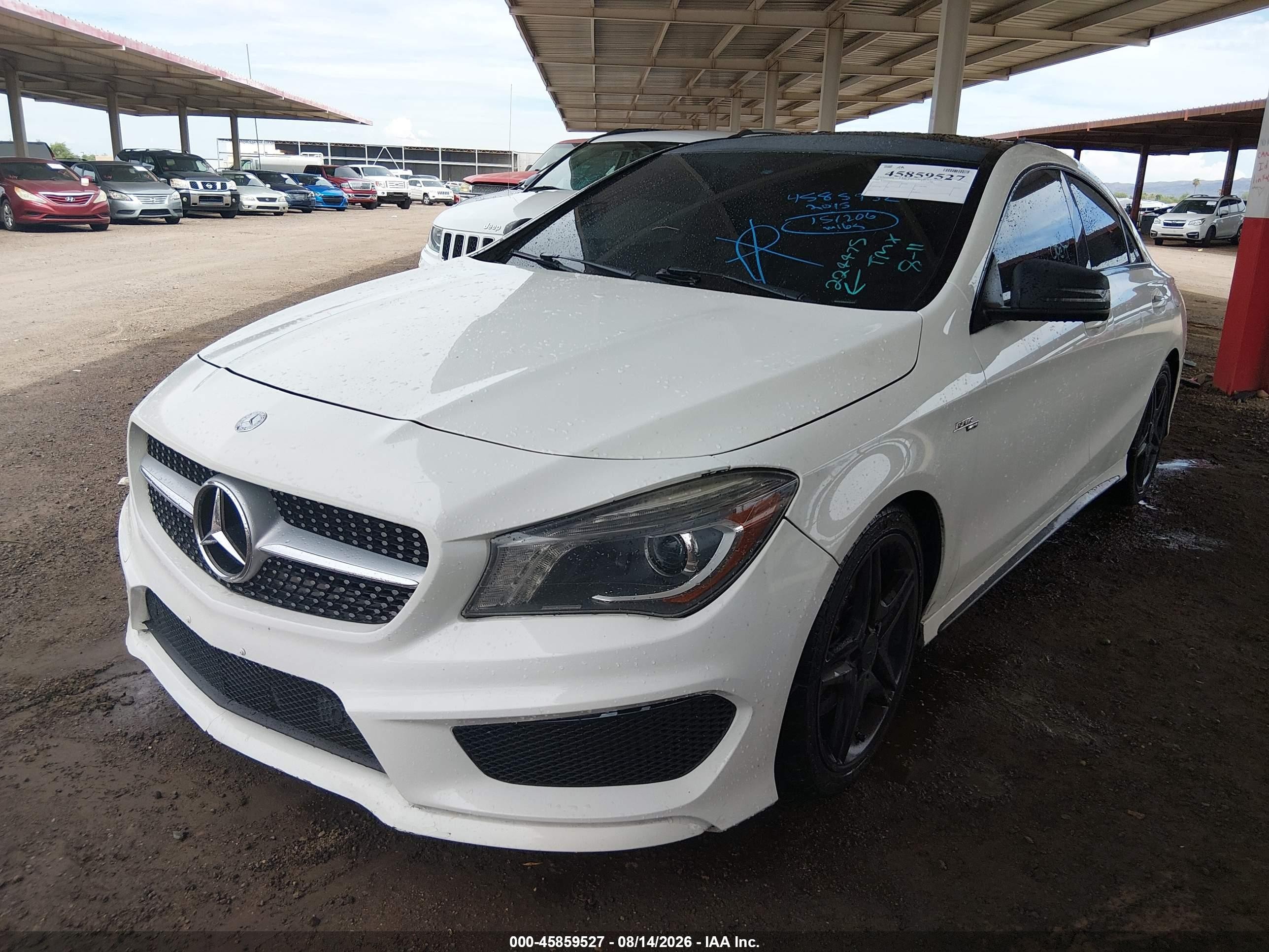 2015 Mercedes-benz Cla 250 4matic Белый vin: WDDSJ4GB6FN224475