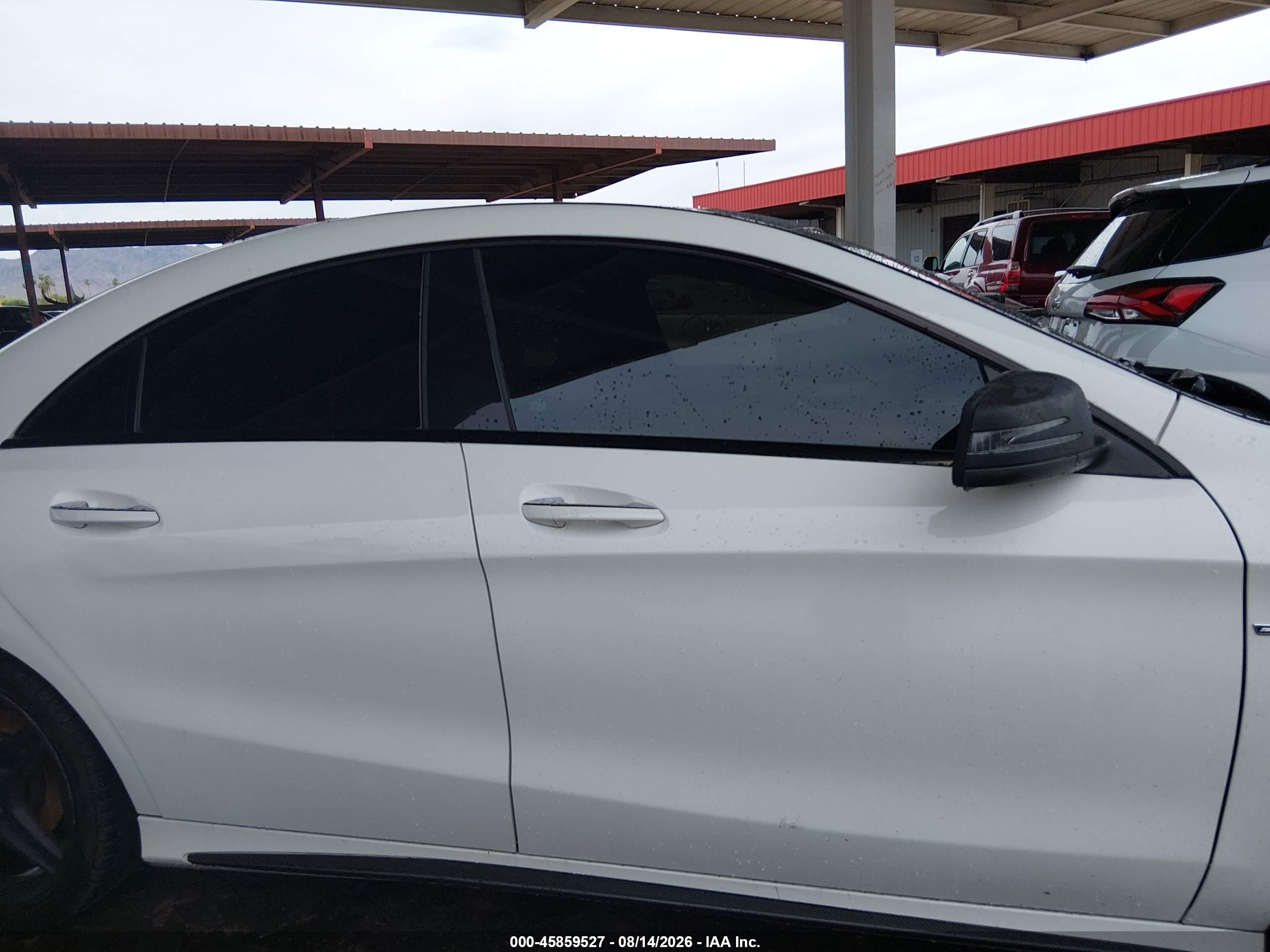 2015 Mercedes-benz Cla 250 4matic Белый vin: WDDSJ4GB6FN224475