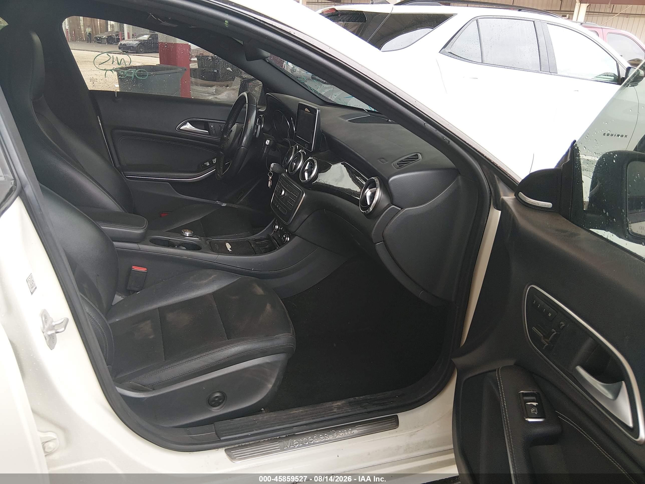 2015 Mercedes-benz Cla 250 4matic Белый vin: WDDSJ4GB6FN224475
