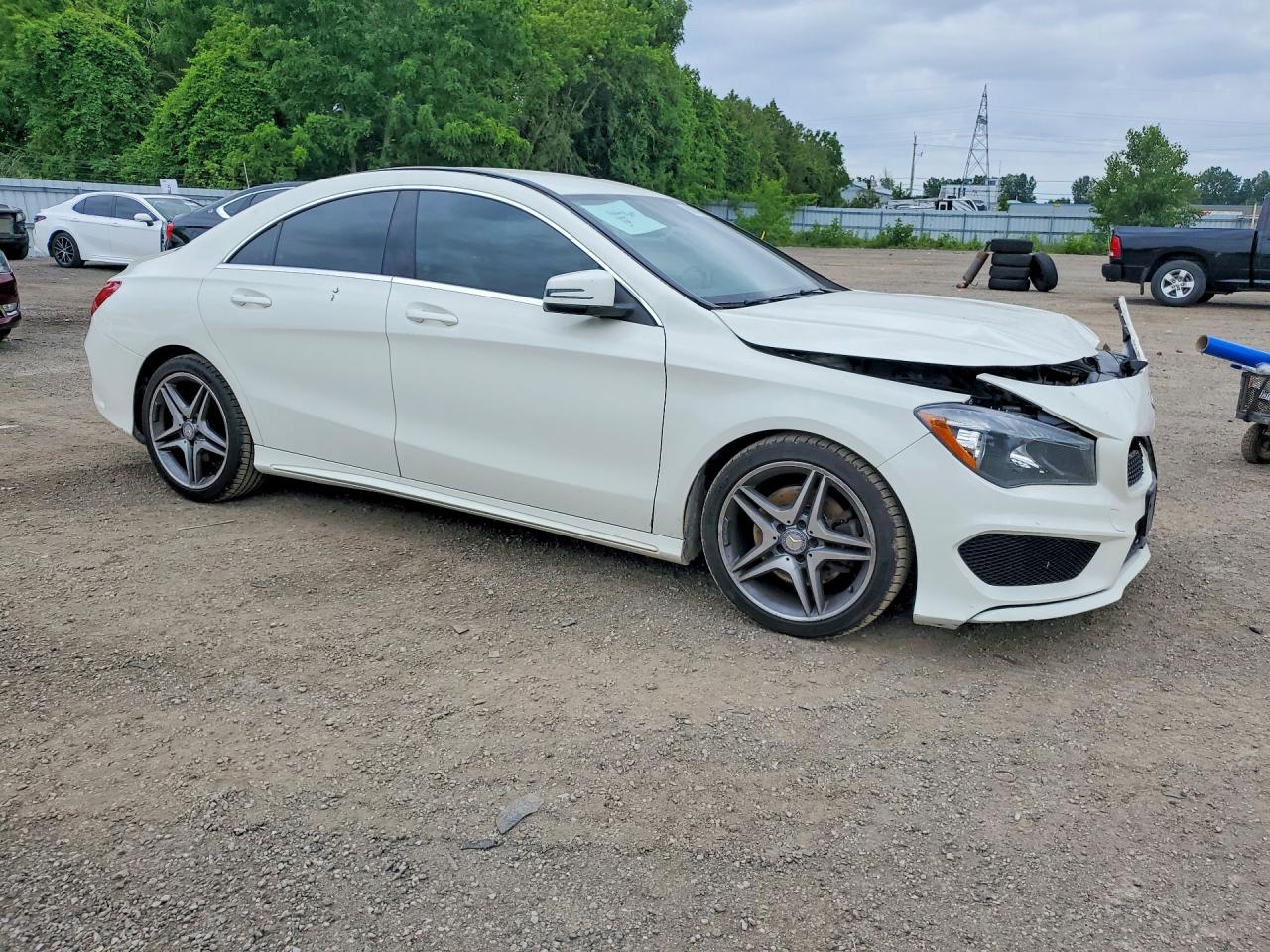 2015 Mercedes-benz Cla 250 4matic White vin: WDDSJ4GB6FN271182