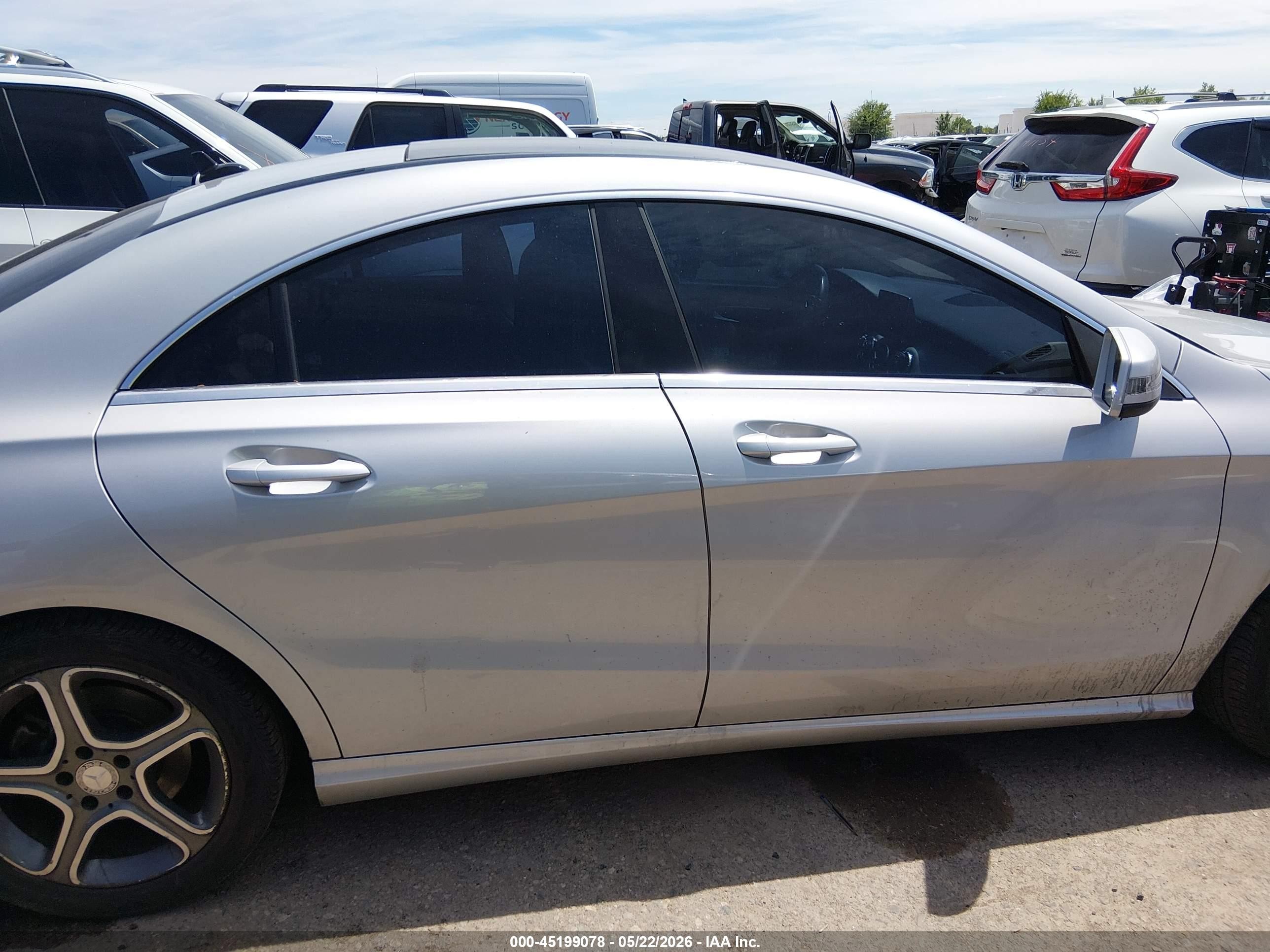 2014 Mercedes-benz Cla 250 4matic Серебряный vin: WDDSJ4GB7EN072558