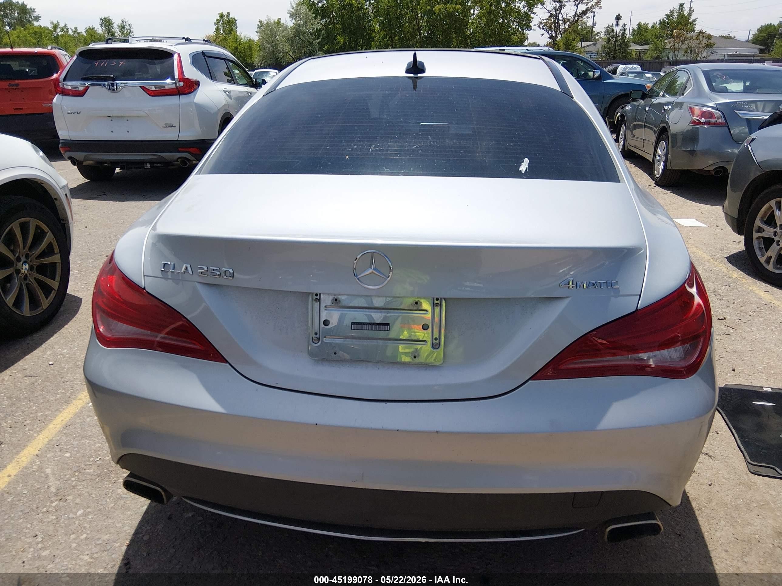 2014 Mercedes-benz Cla 250 4matic Серебряный vin: WDDSJ4GB7EN072558