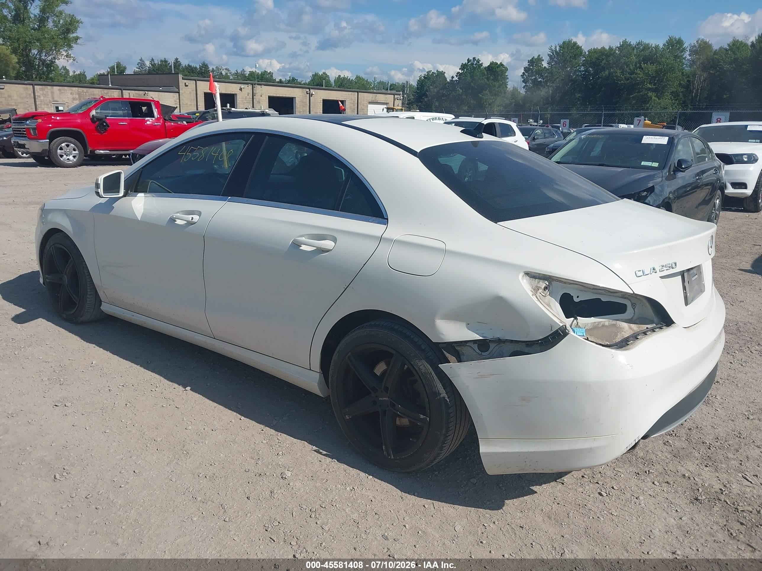 2014 Mercedes-benz Cla 250 4matic White vin: WDDSJ4GB7EN105249