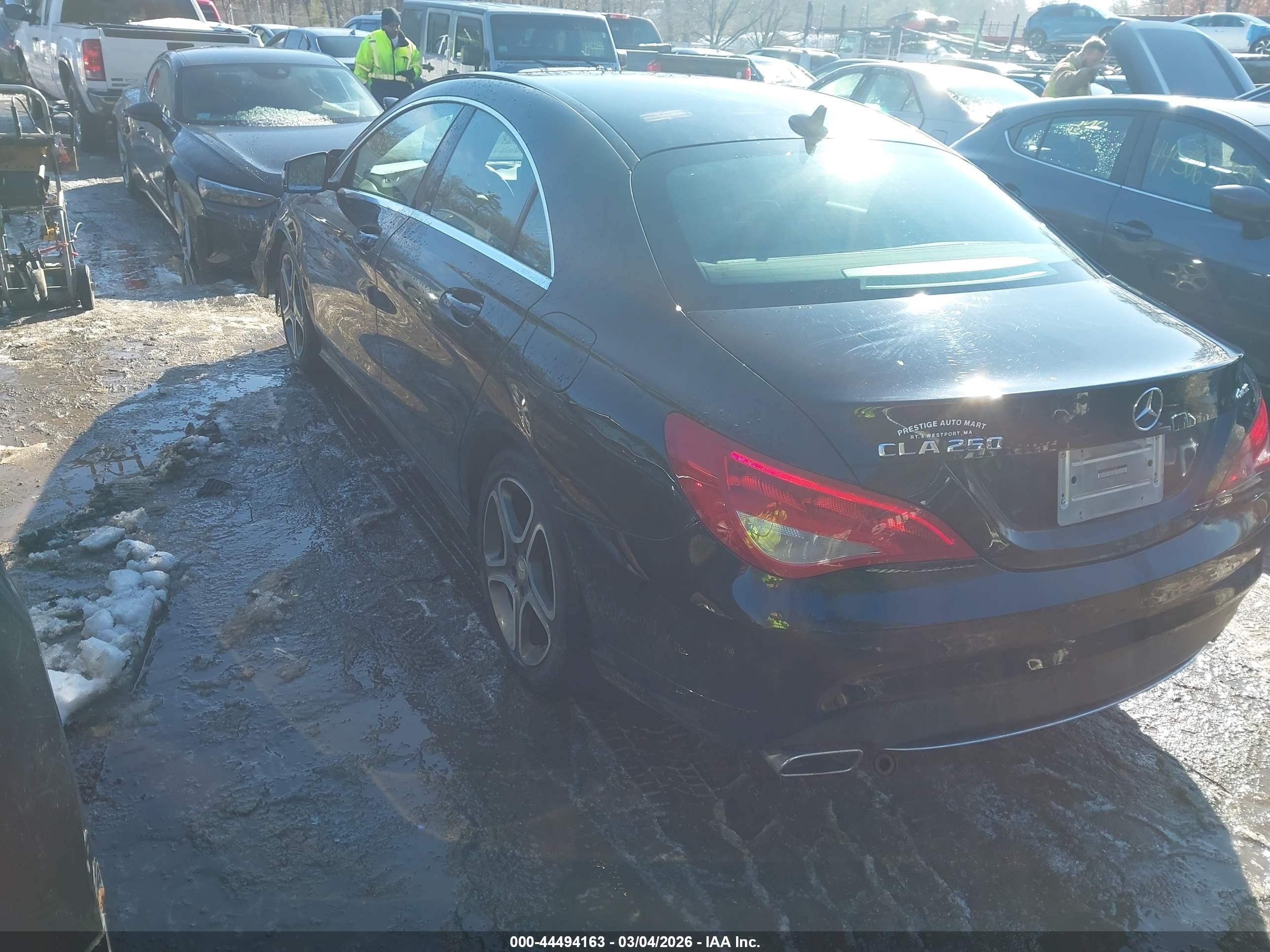 2014 Mercedes-benz Cla 250 4matic Black vin: WDDSJ4GB7EN118549
