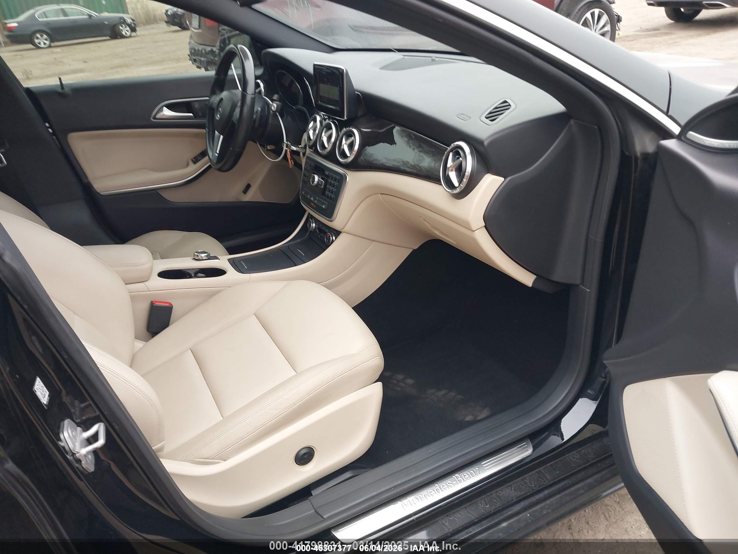 2014 Mercedes-benz Cla 250 4matic Black vin: WDDSJ4GB7EN120740
