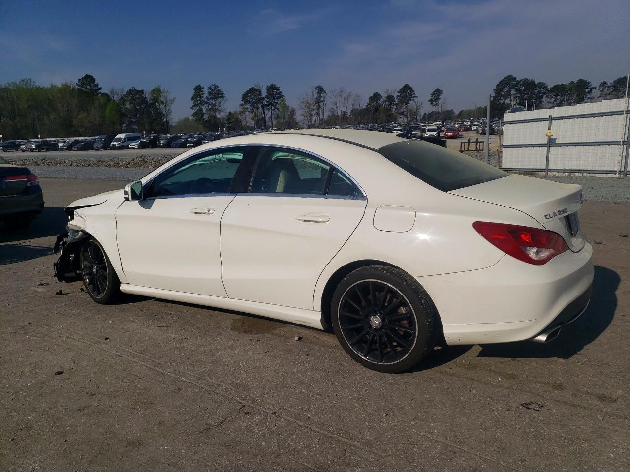 2014 Mercedes-benz Cla 250 4matic White vin: WDDSJ4GB7EN126506