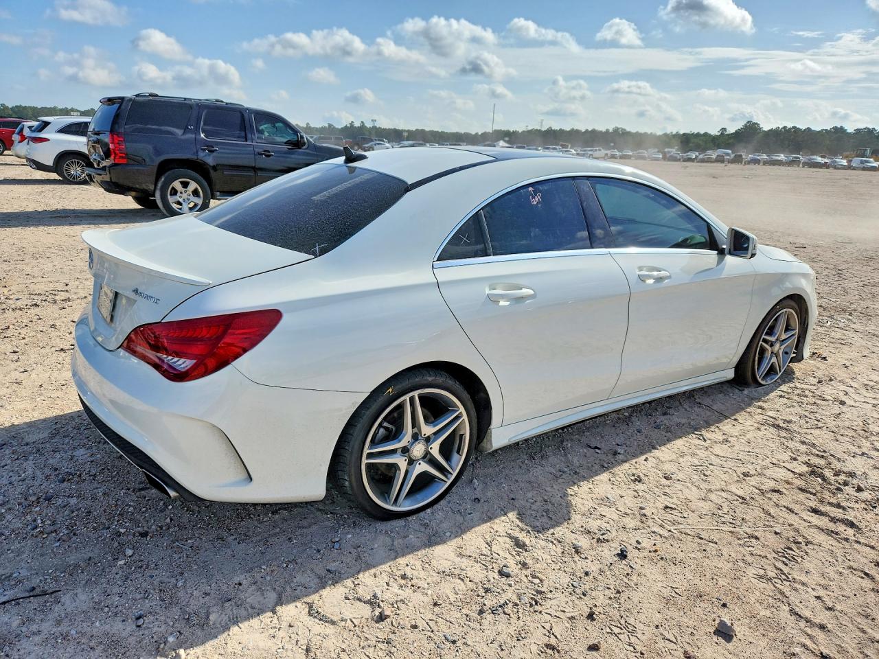 2014 Mercedes-benz Cla 250 4matic White vin: WDDSJ4GB7EN155486