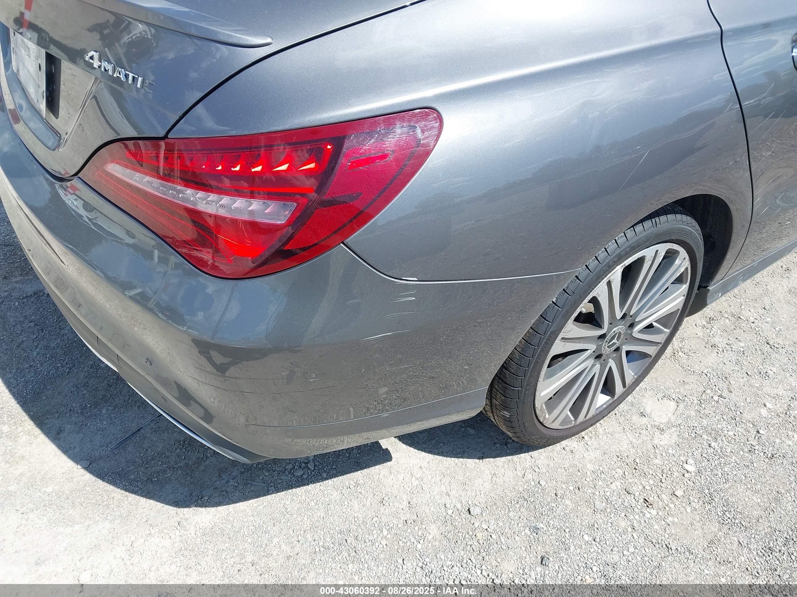 2018 Mercedes-benz Cla 250 4matic Серый vin: WDDSJ4GB7JN520971