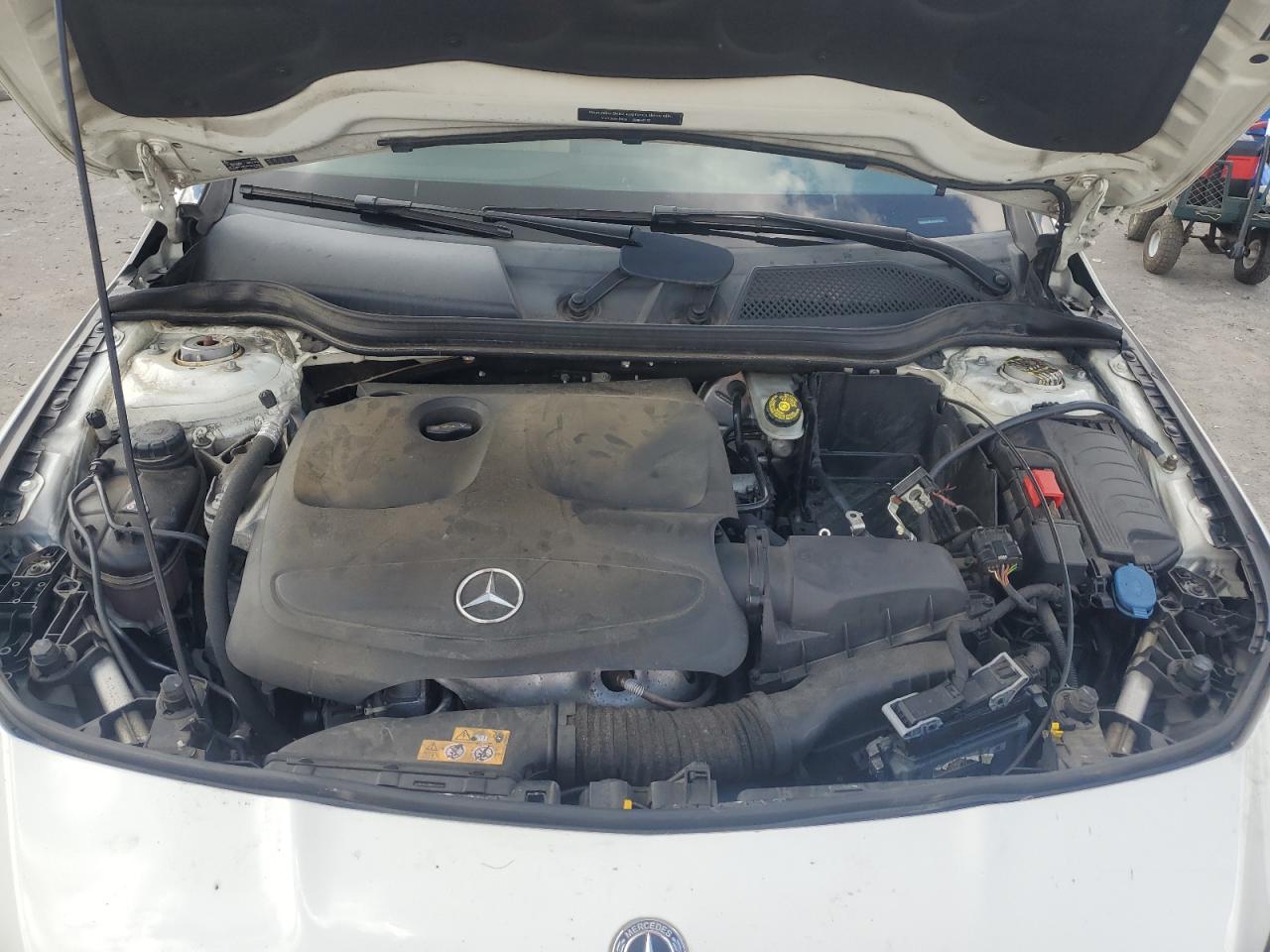 2018 Mercedes-benz Cla 250 4matic Белый vin: WDDSJ4GB7JN537740