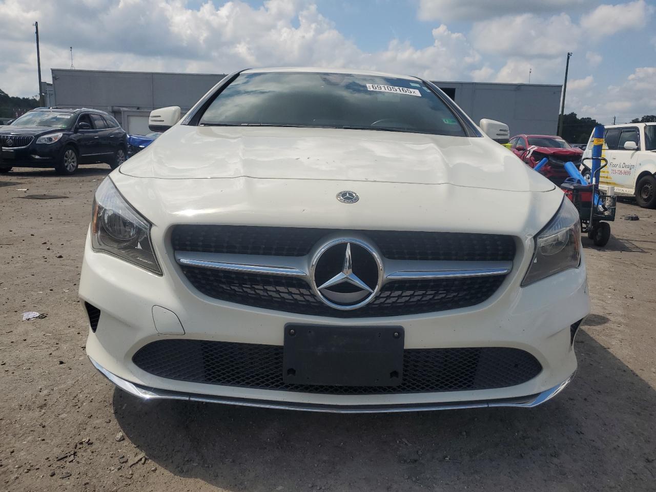 2018 Mercedes-benz Cla 250 4matic Белый vin: WDDSJ4GB7JN537740