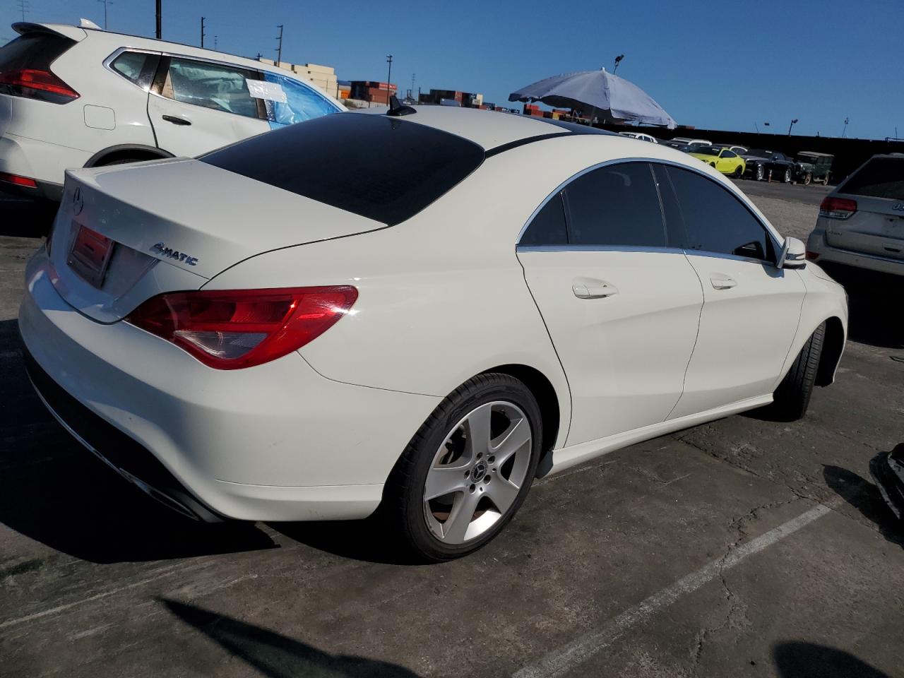 2018 Mercedes-benz Cla 250 4matic Белый vin: WDDSJ4GB7JN588722