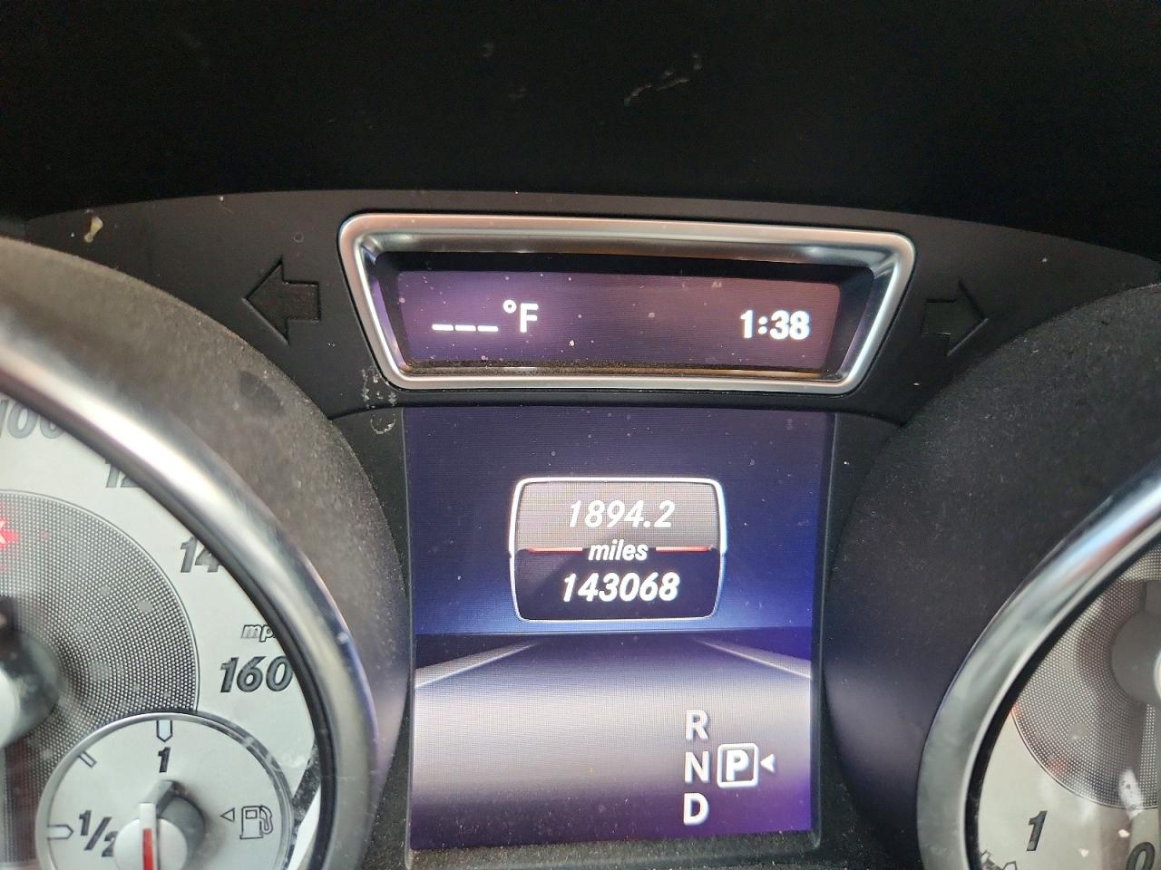 2015 Mercedes-benz Cla 250 4matic Белый vin: WDDSJ4GB8FN185484