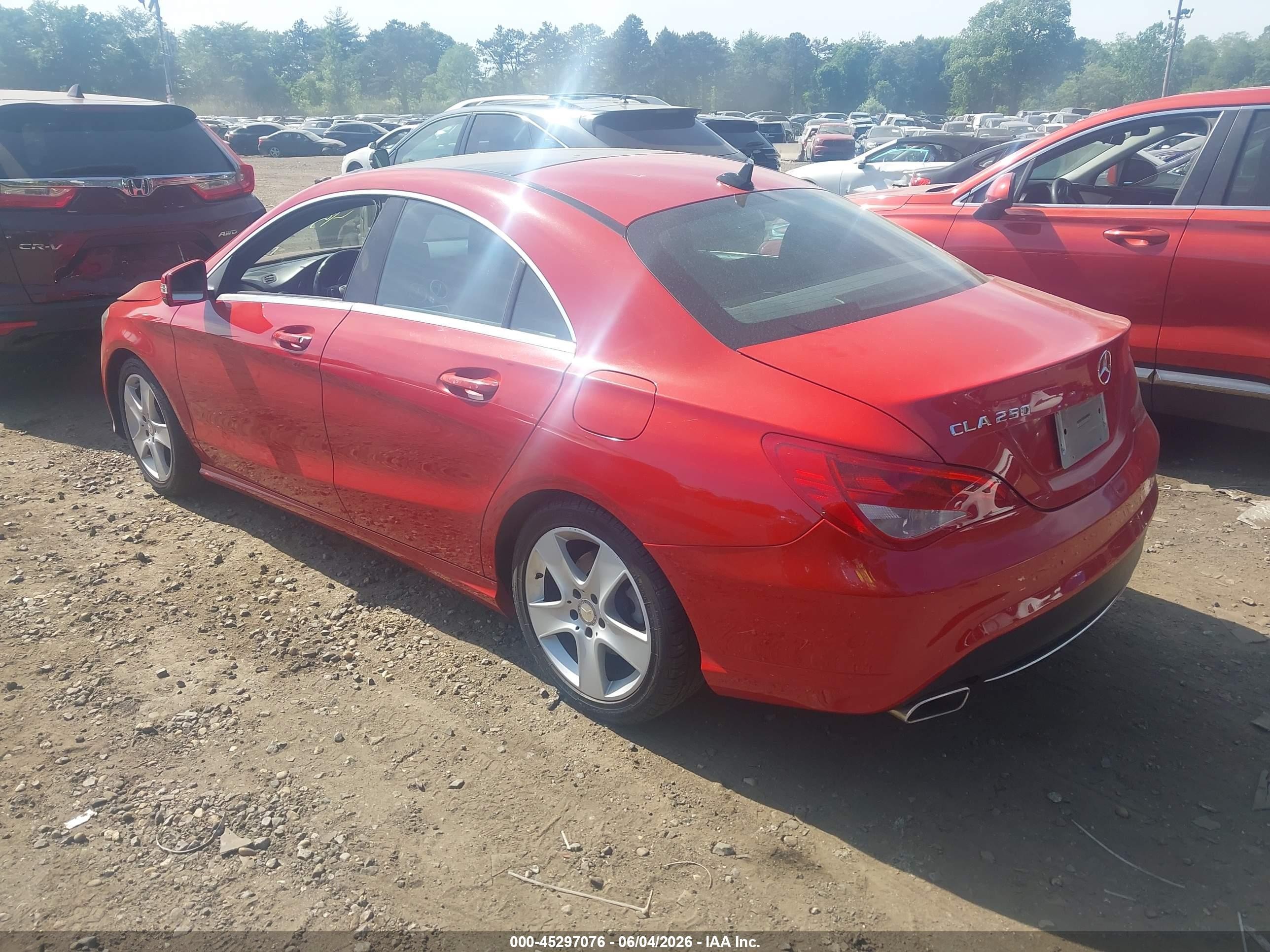 2015 Mercedes-benz Cla 250 4matic Red vin: WDDSJ4GB8FN231721