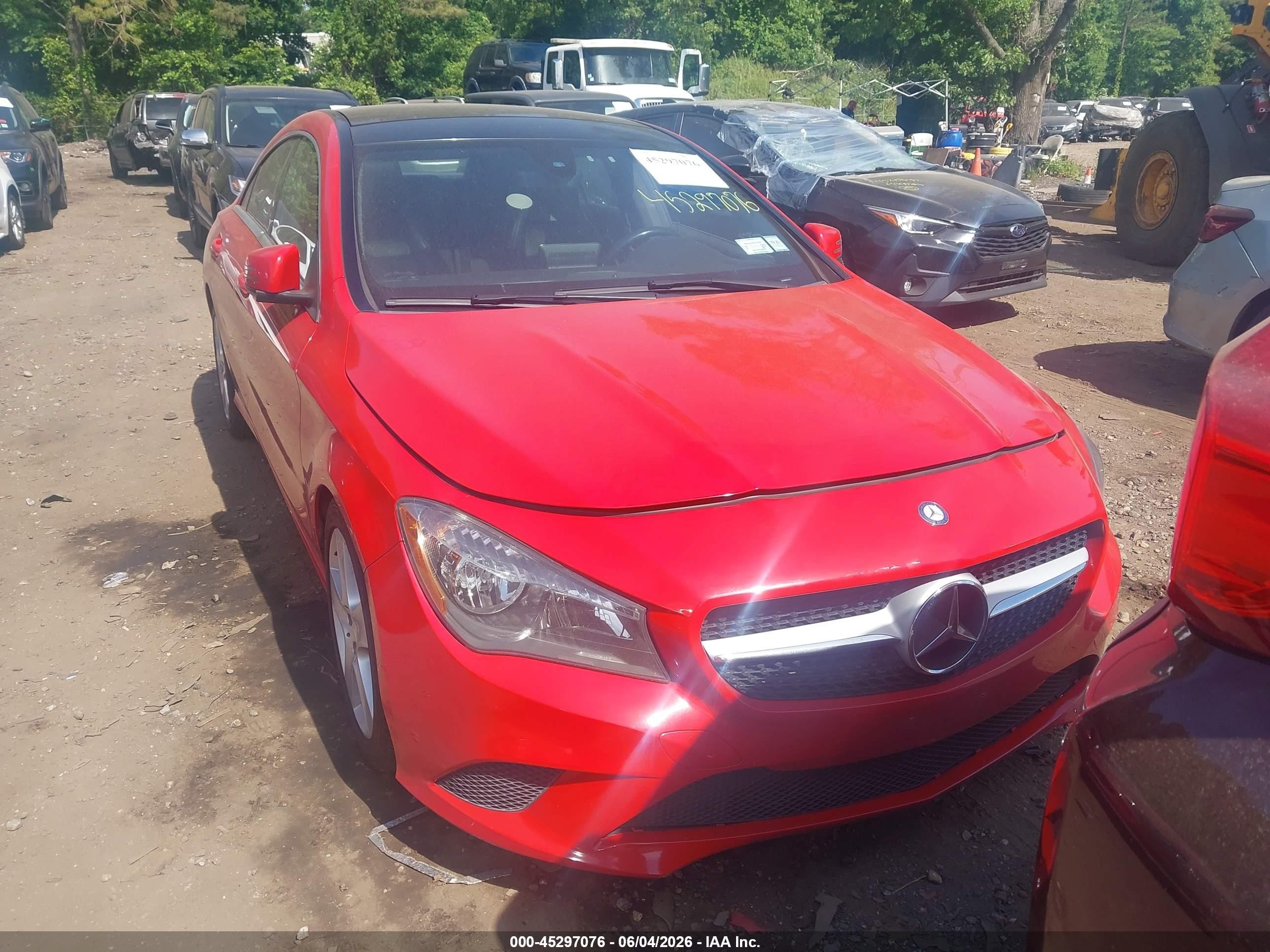 2015 Mercedes-benz Cla 250 4matic Red vin: WDDSJ4GB8FN231721