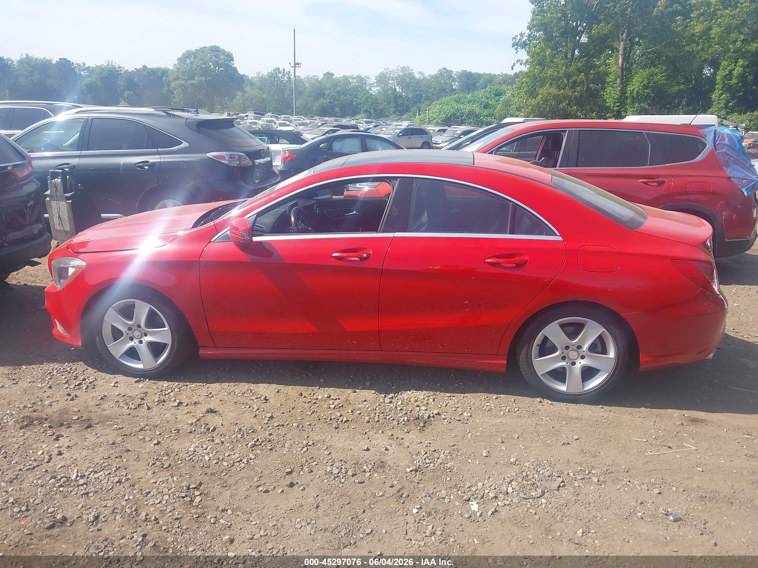 2015 Mercedes-benz Cla 250 4matic Red vin: WDDSJ4GB8FN231721