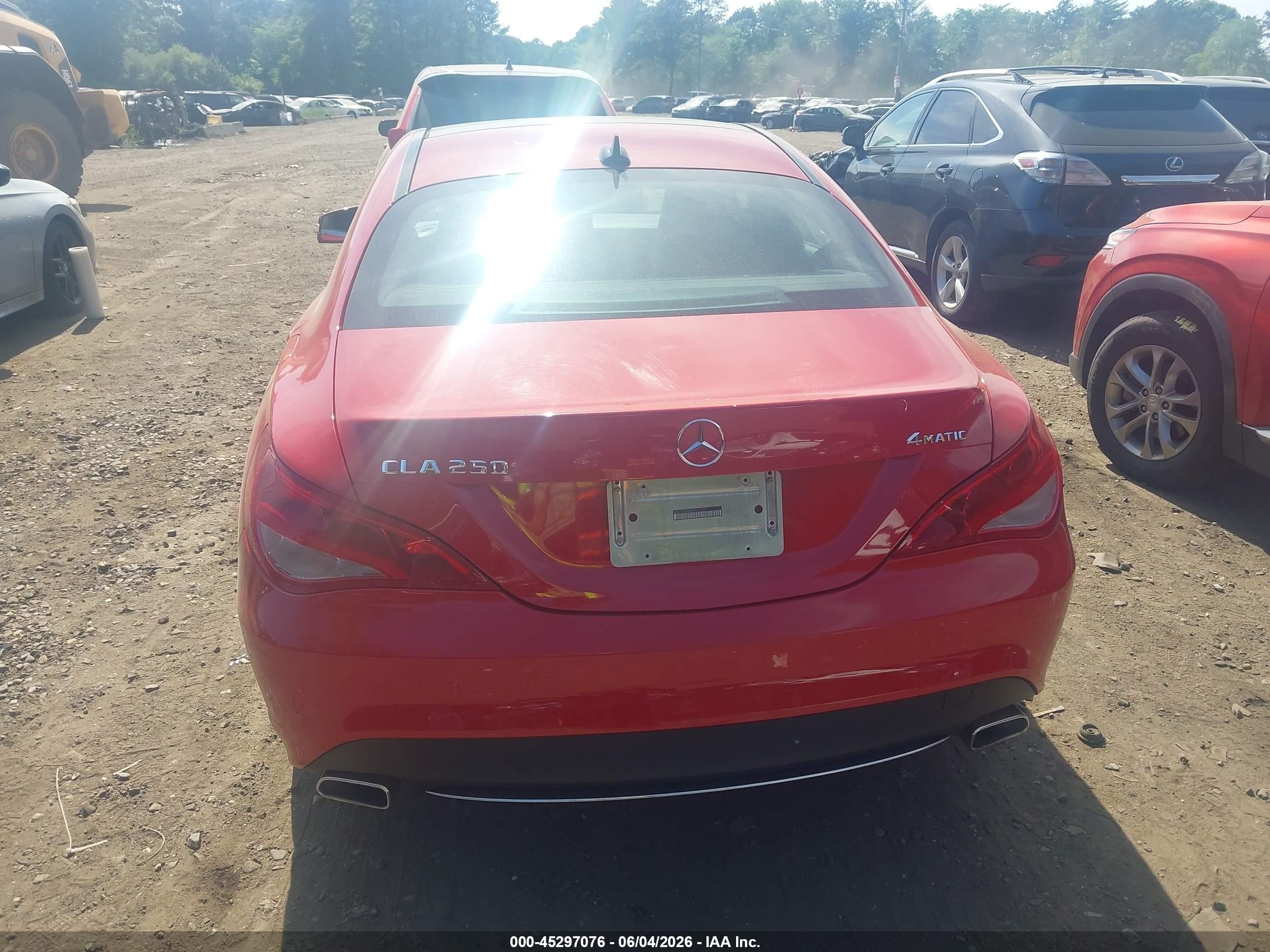 2015 Mercedes-benz Cla 250 4matic Red vin: WDDSJ4GB8FN231721