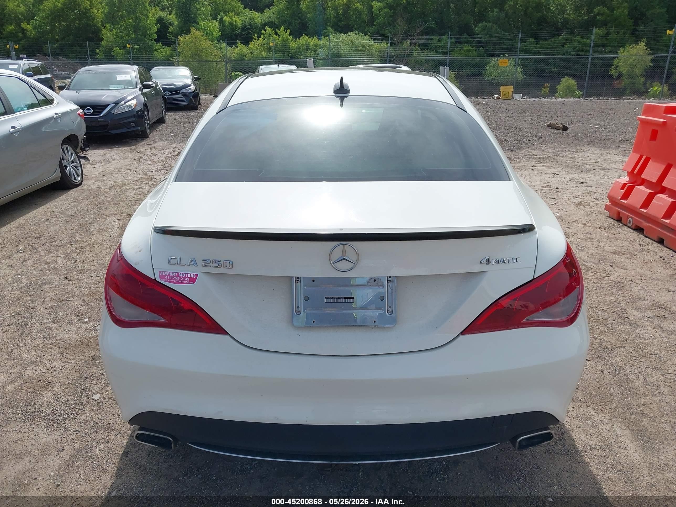 2014 Mercedes-benz Cla 250 4matic White vin: WDDSJ4GB9EN072562