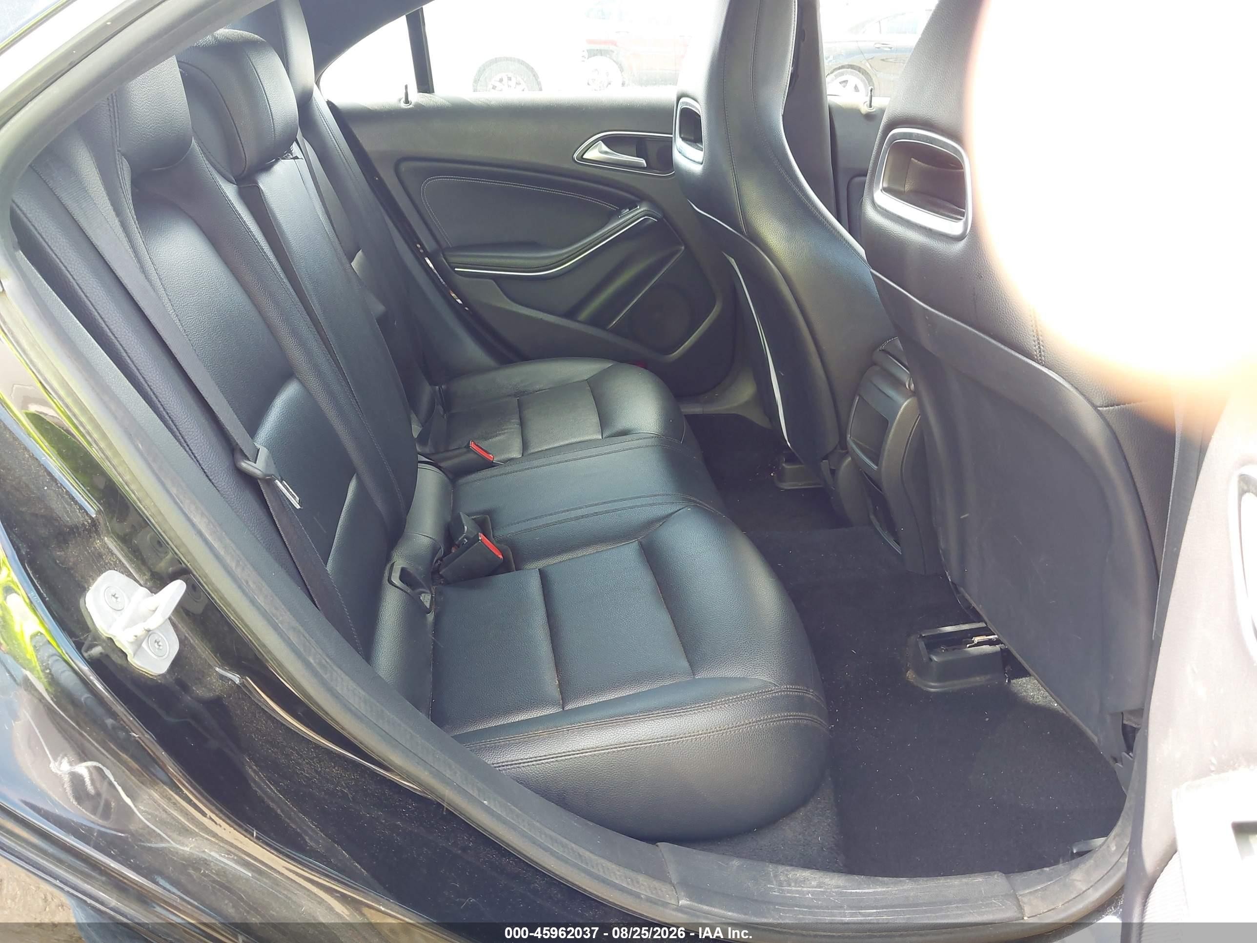 2014 Mercedes-benz Cla 250 4matic Black vin: WDDSJ4GB9EN073517