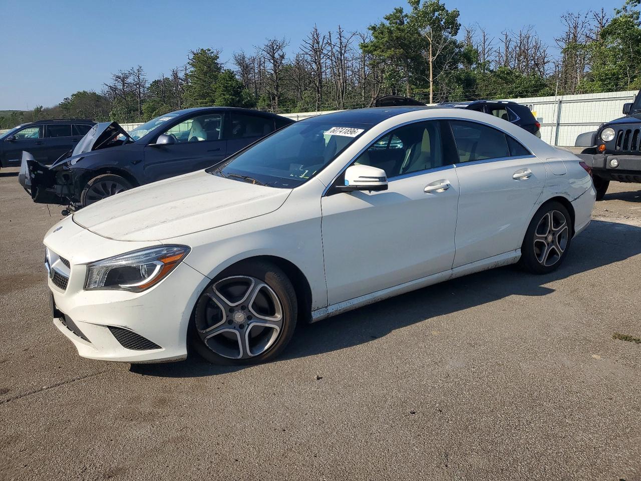 2014 Mercedes-benz Cla 250 4matic White vin: WDDSJ4GB9EN080192
