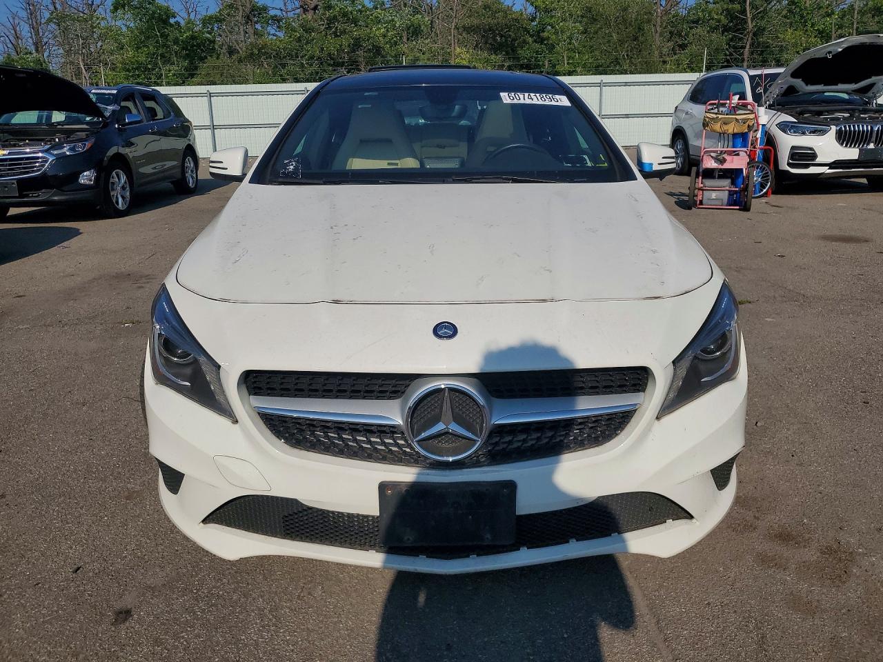 2014 Mercedes-benz Cla 250 4matic White vin: WDDSJ4GB9EN080192