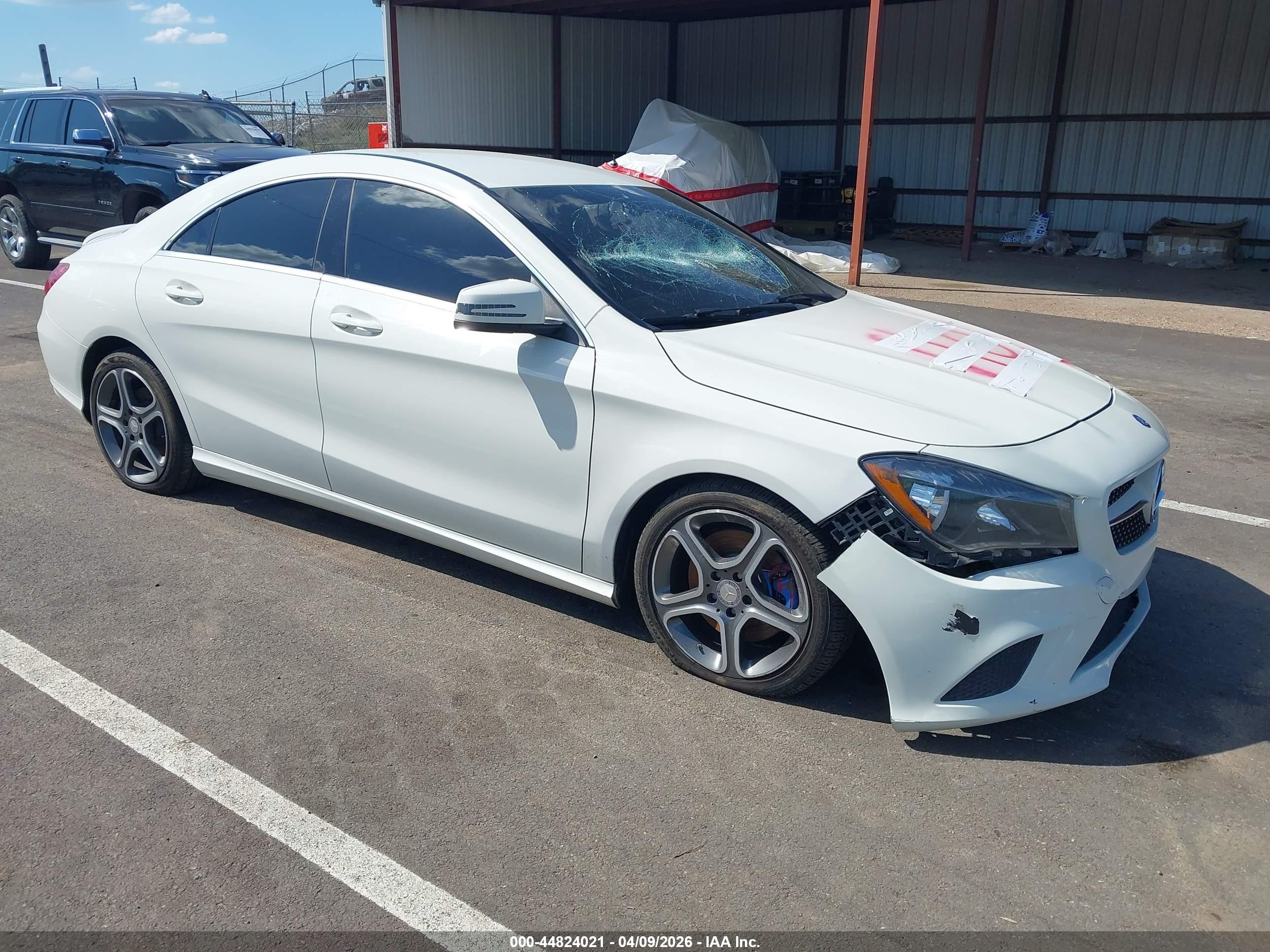 2014 Mercedes-benz Cla 250 4matic Black vin: WDDSJ4GB9EN121680