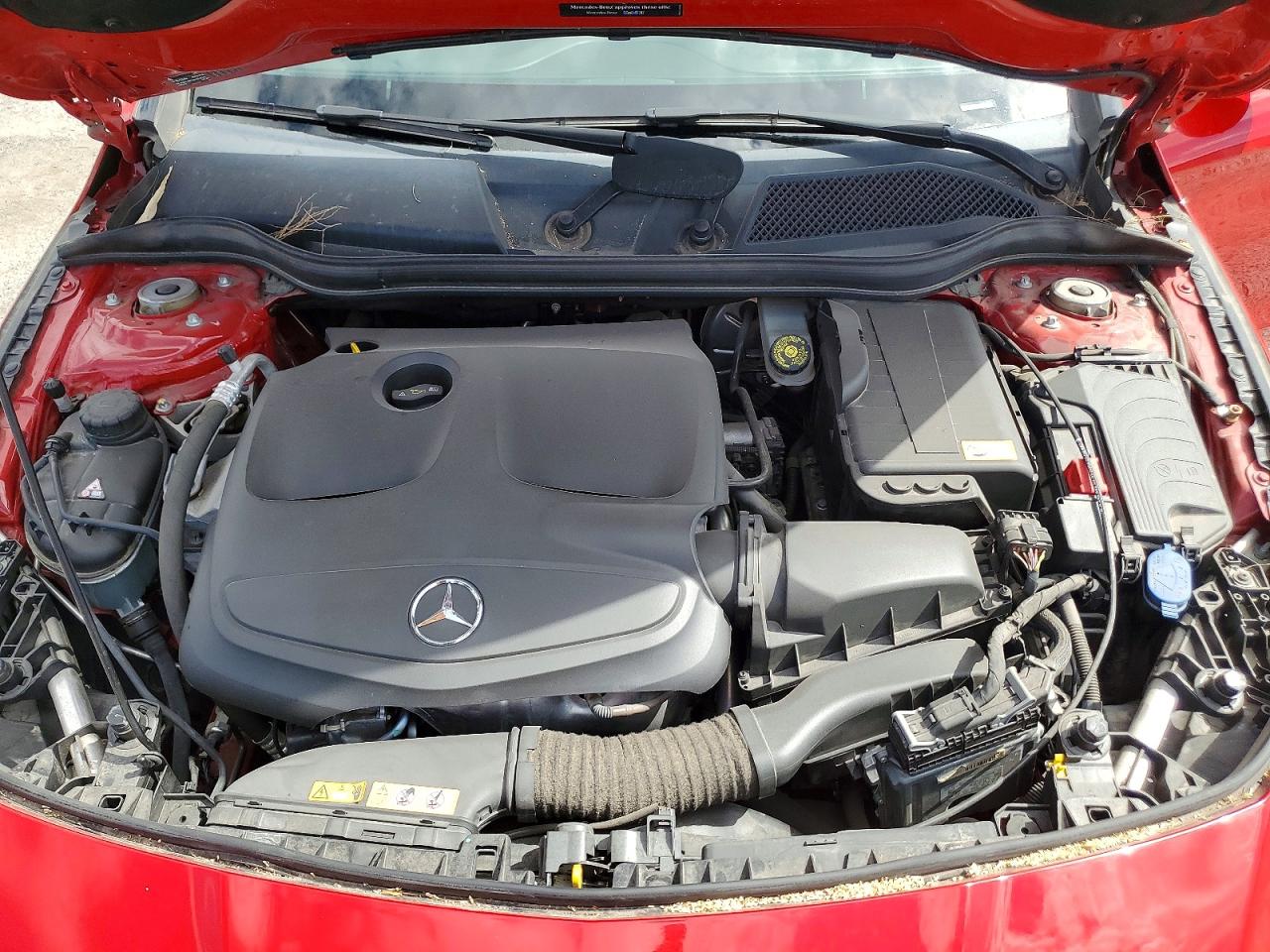 2014 Mercedes-benz Cla 250 4matic Red vin: WDDSJ4GB9EN125650