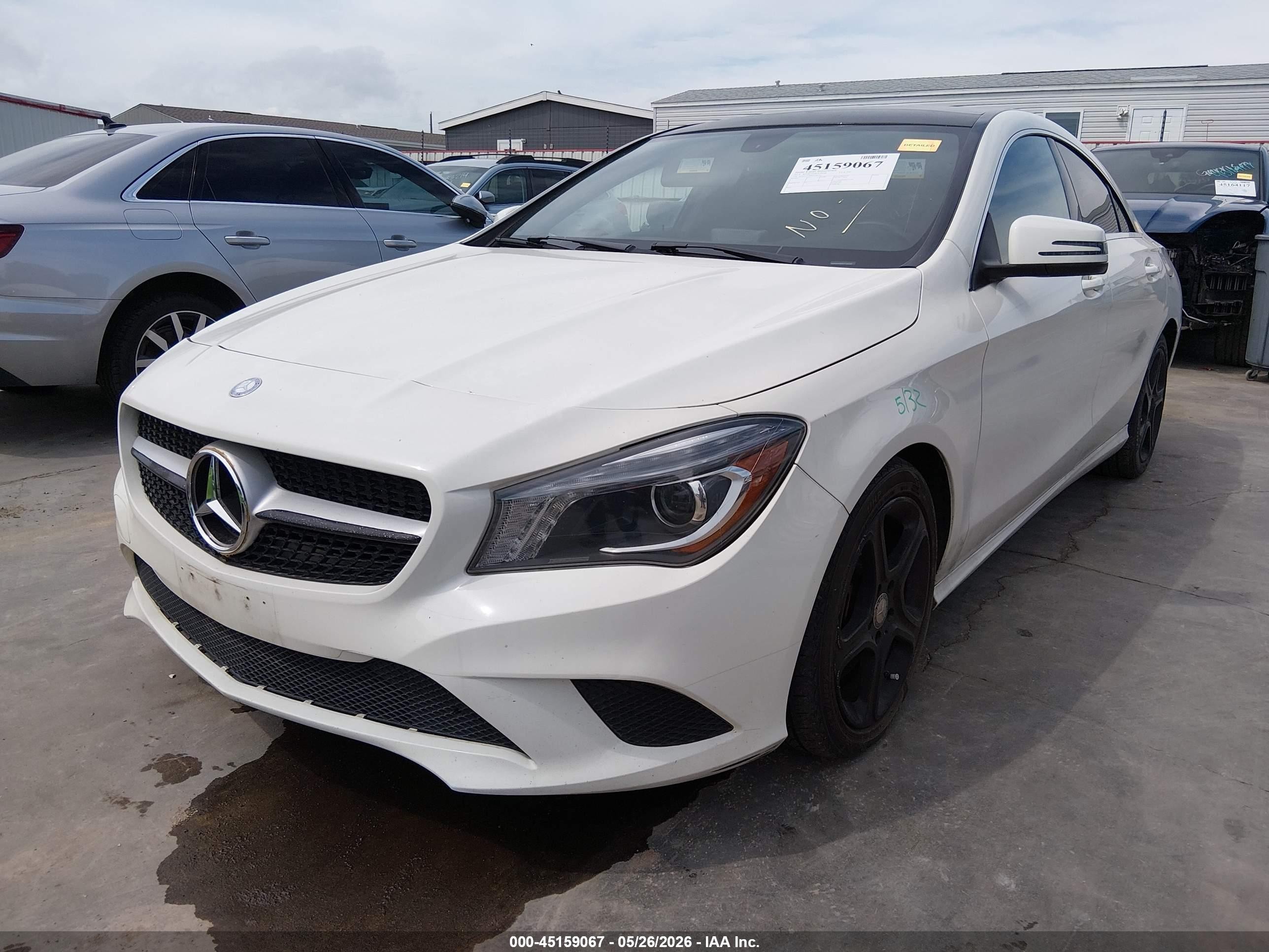 2014 Mercedes-benz Cla 250 4matic White vin: WDDSJ4GB9EN148720