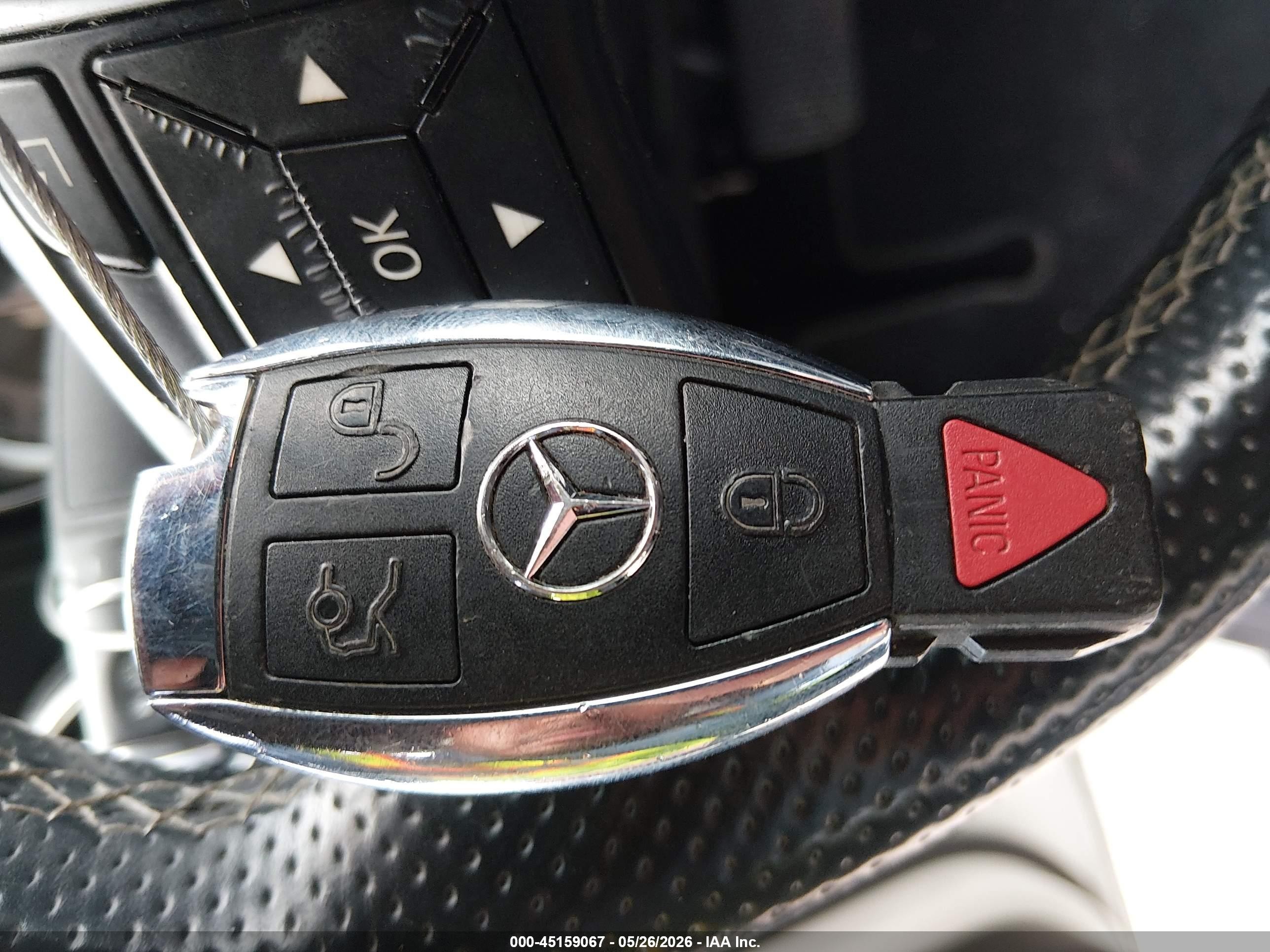 2014 Mercedes-benz Cla 250 4matic White vin: WDDSJ4GB9EN148720