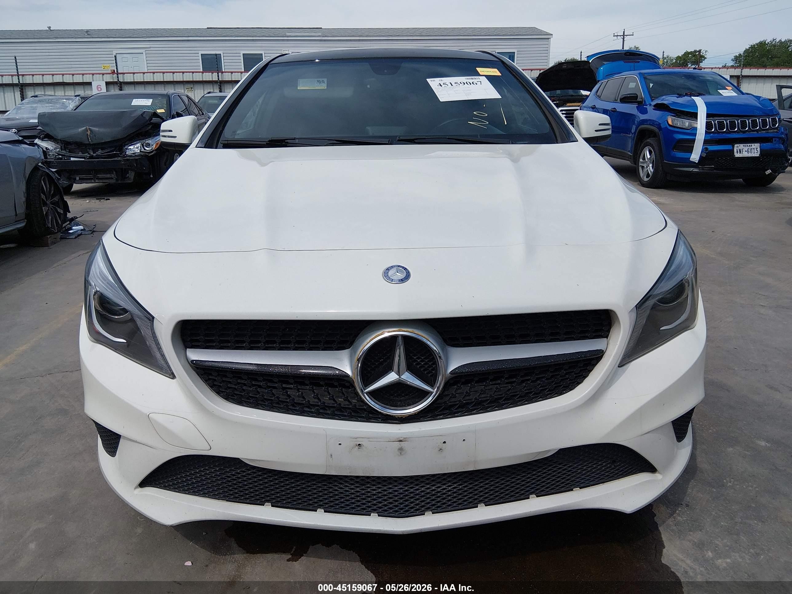 2014 Mercedes-benz Cla 250 4matic White vin: WDDSJ4GB9EN148720