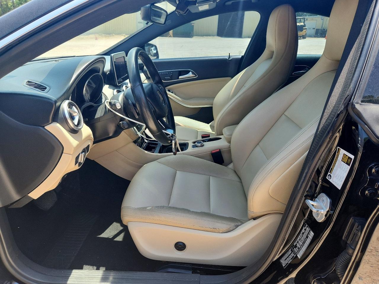 2015 Mercedes-benz Cla 250 4matic Черный vin: WDDSJ4GB9FN177345