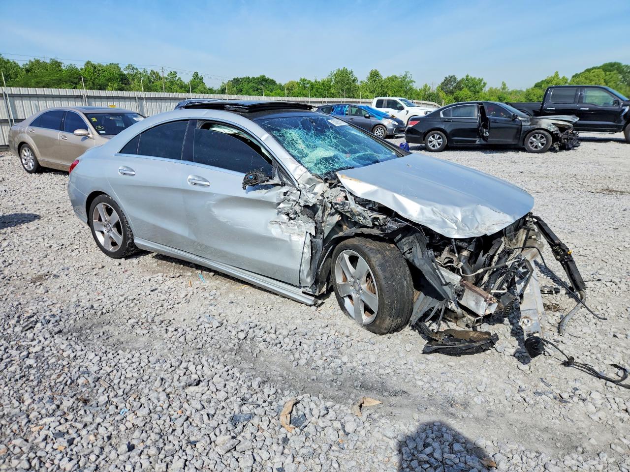 2015 Mercedes-benz Cla 250 4matic Silver vin: WDDSJ4GB9FN217830