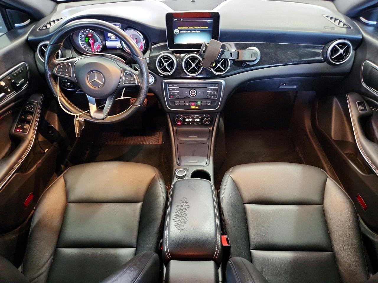2015 Mercedes-benz Cla 250 4matic White vin: WDDSJ4GB9FN269765