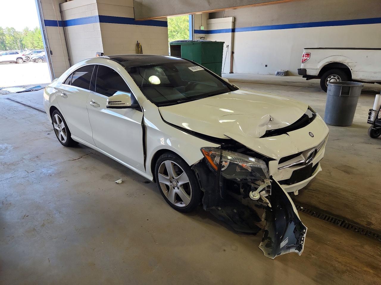 2015 Mercedes-benz Cla 250 4matic White vin: WDDSJ4GB9FN269765