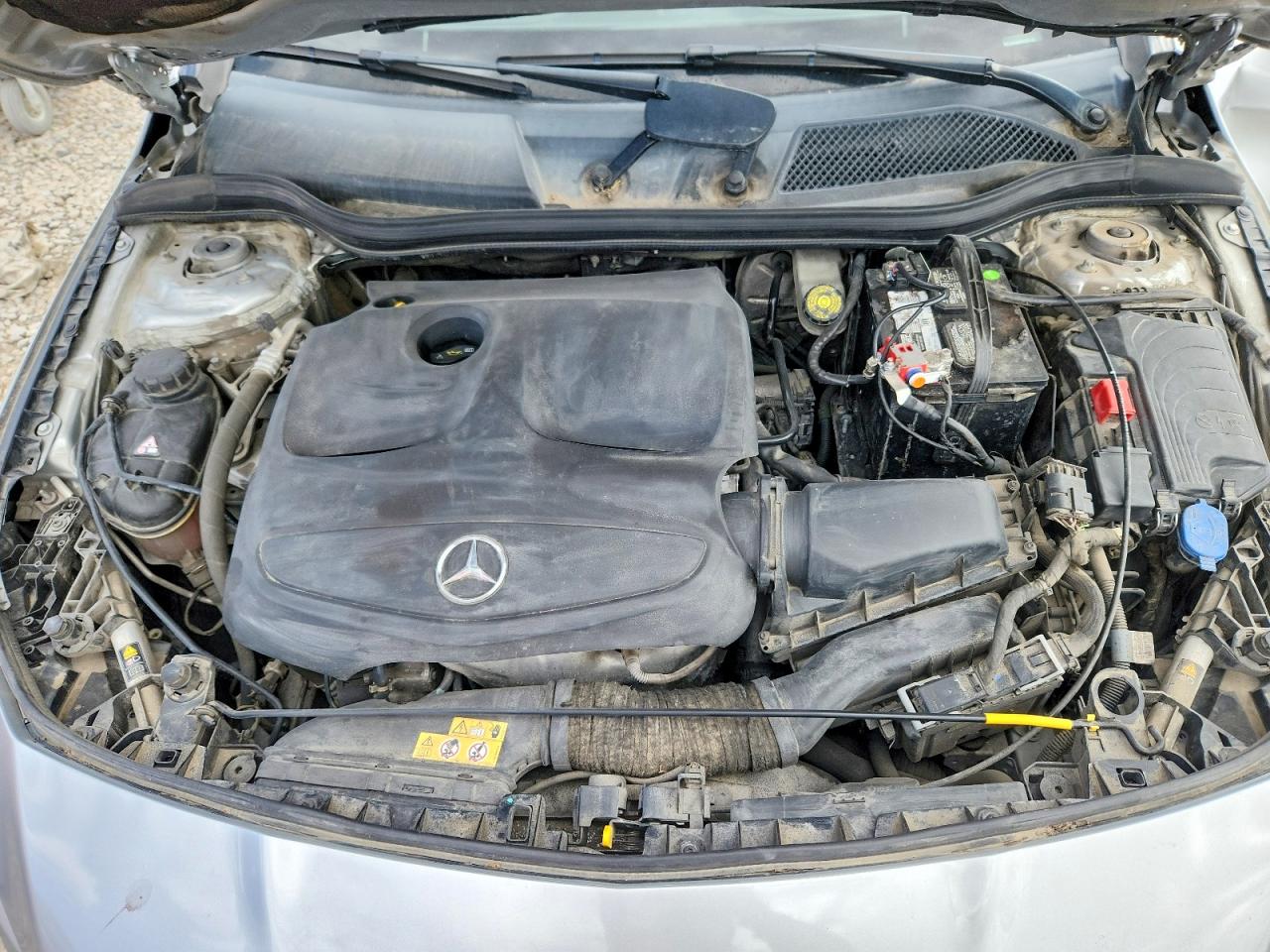 2015 Mercedes-benz Cla 250 4matic Silver vin: WDDSJ4GB9FN279132