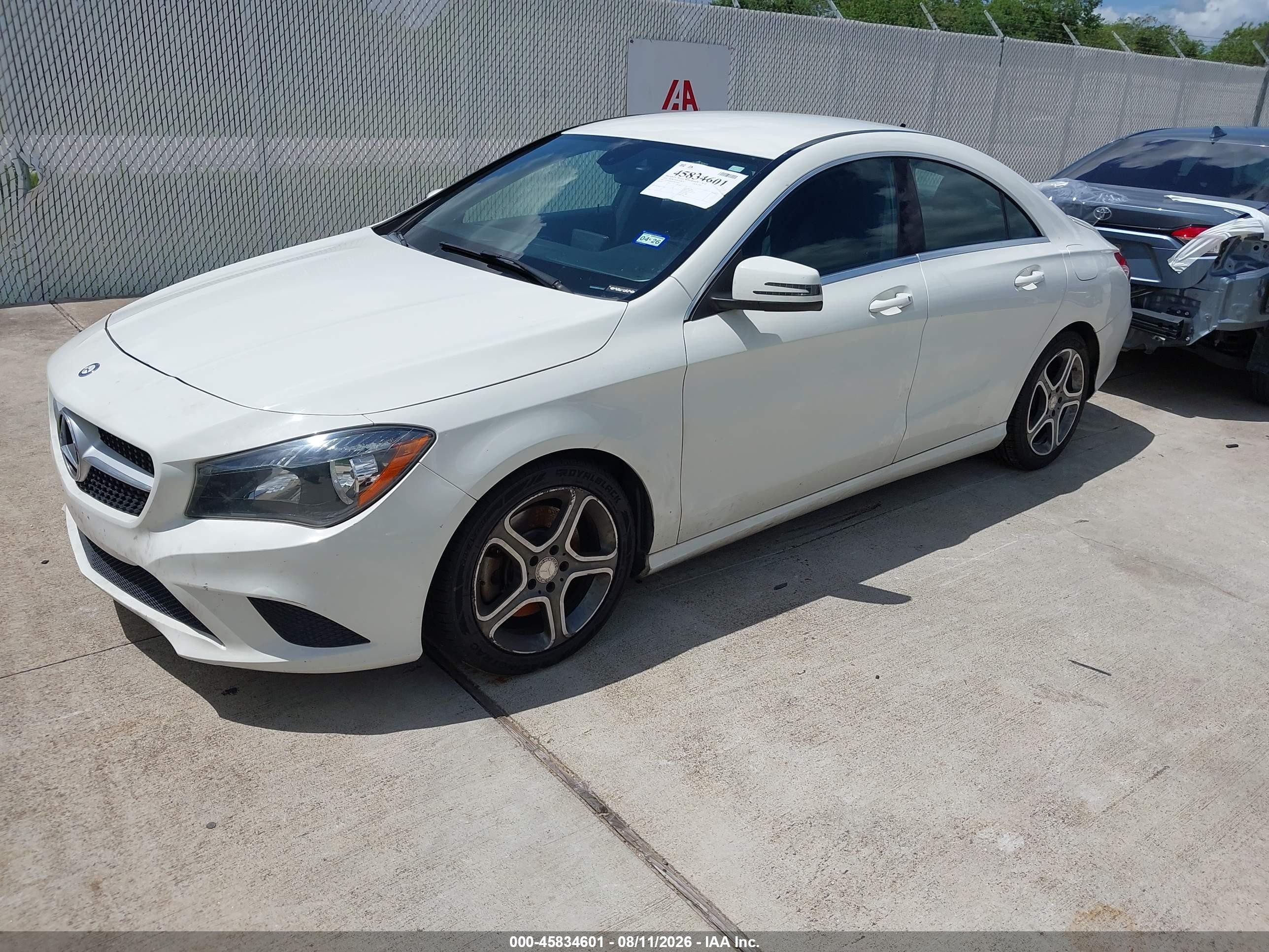 2014 Mercedes-benz Cla 250 4matic White vin: WDDSJ4GBXEN149262