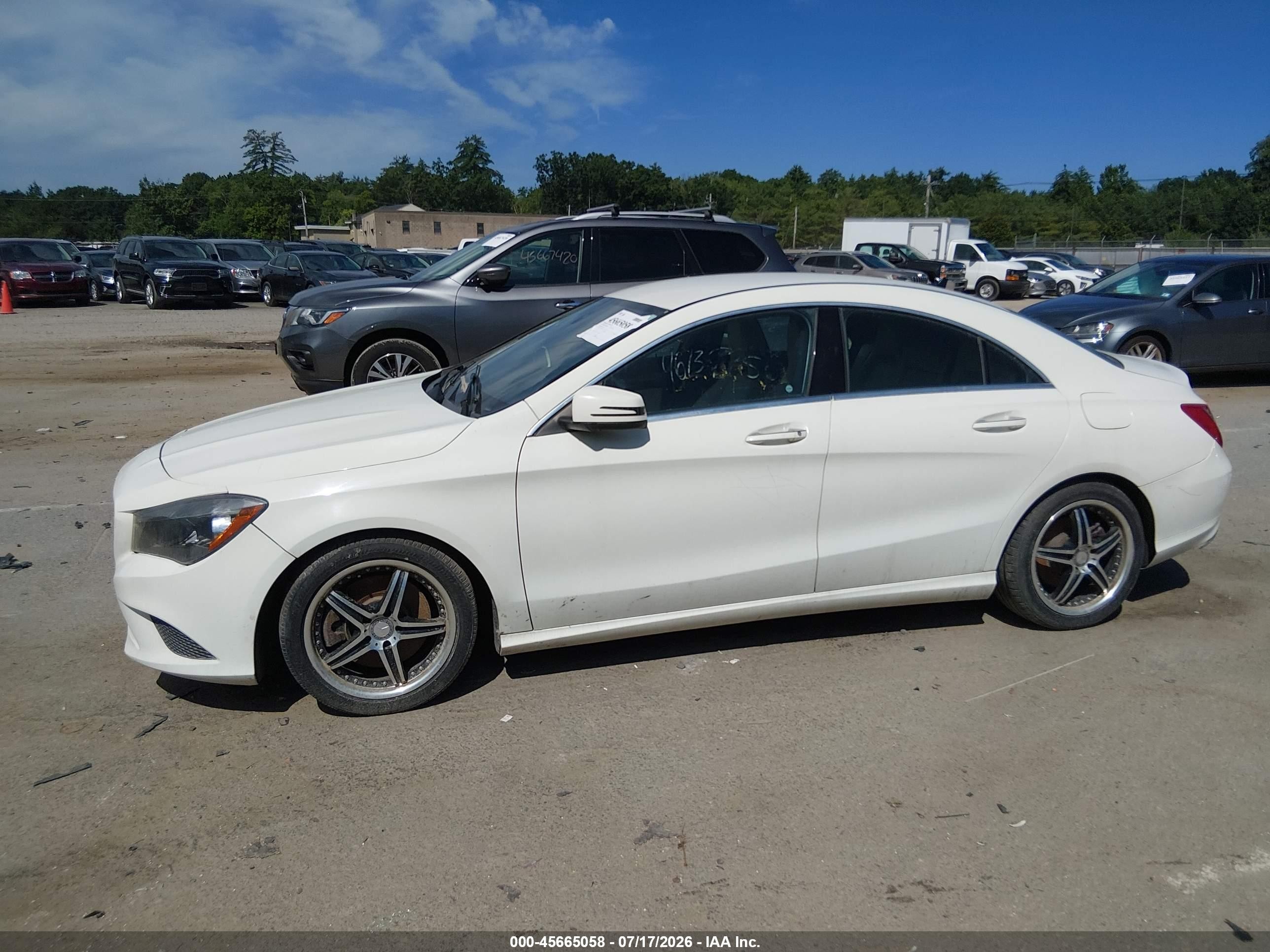 2015 Mercedes-benz Cla 250 4matic White vin: WDDSJ4GBXFN173465