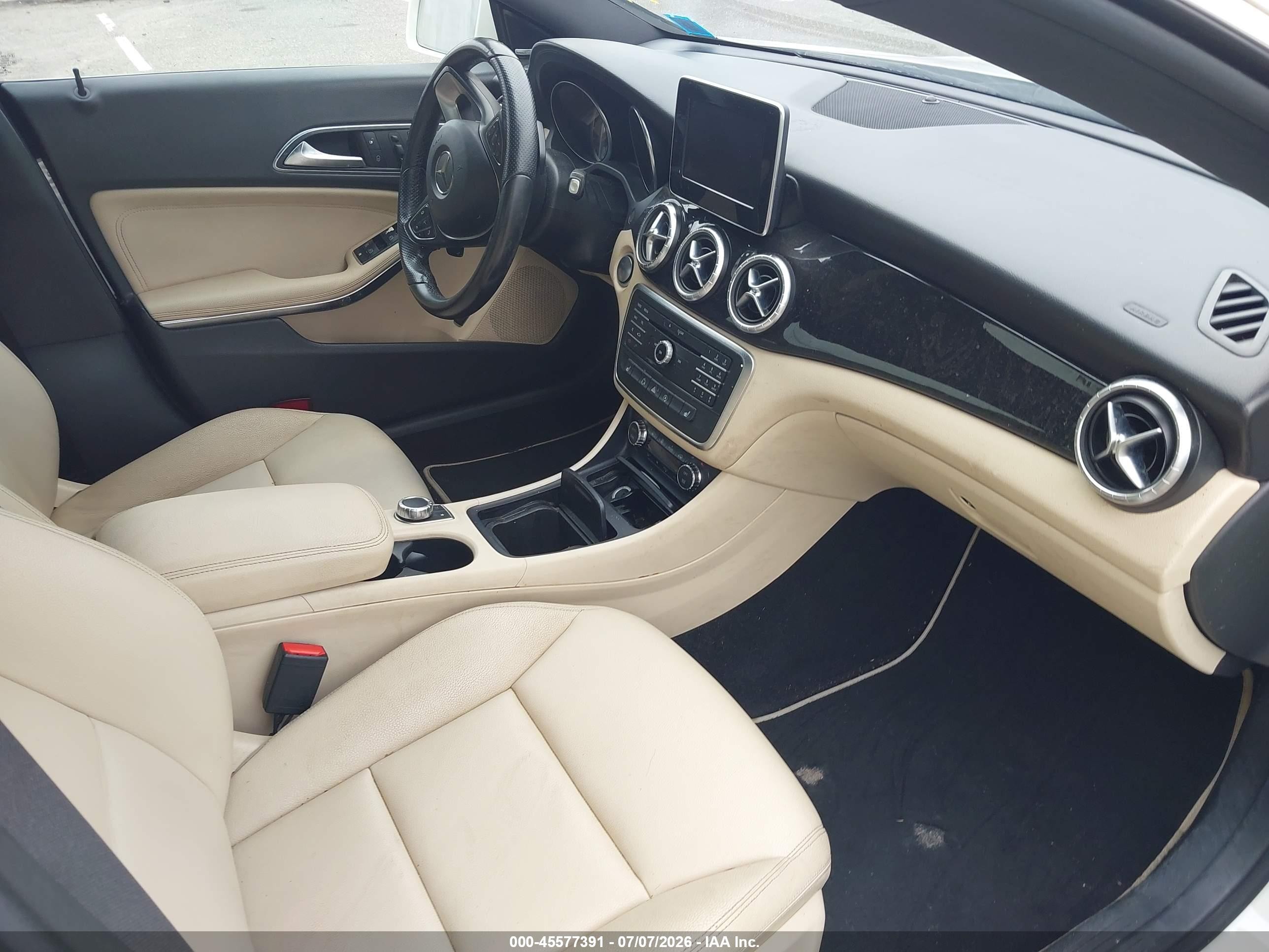 2015 Mercedes-benz Cla 250 4matic White vin: WDDSJ4GBXFN178312