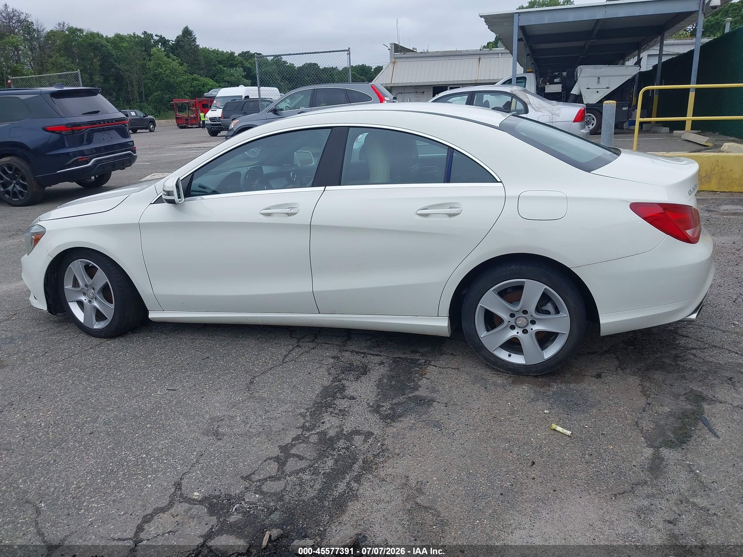 2015 Mercedes-benz Cla 250 4matic White vin: WDDSJ4GBXFN178312